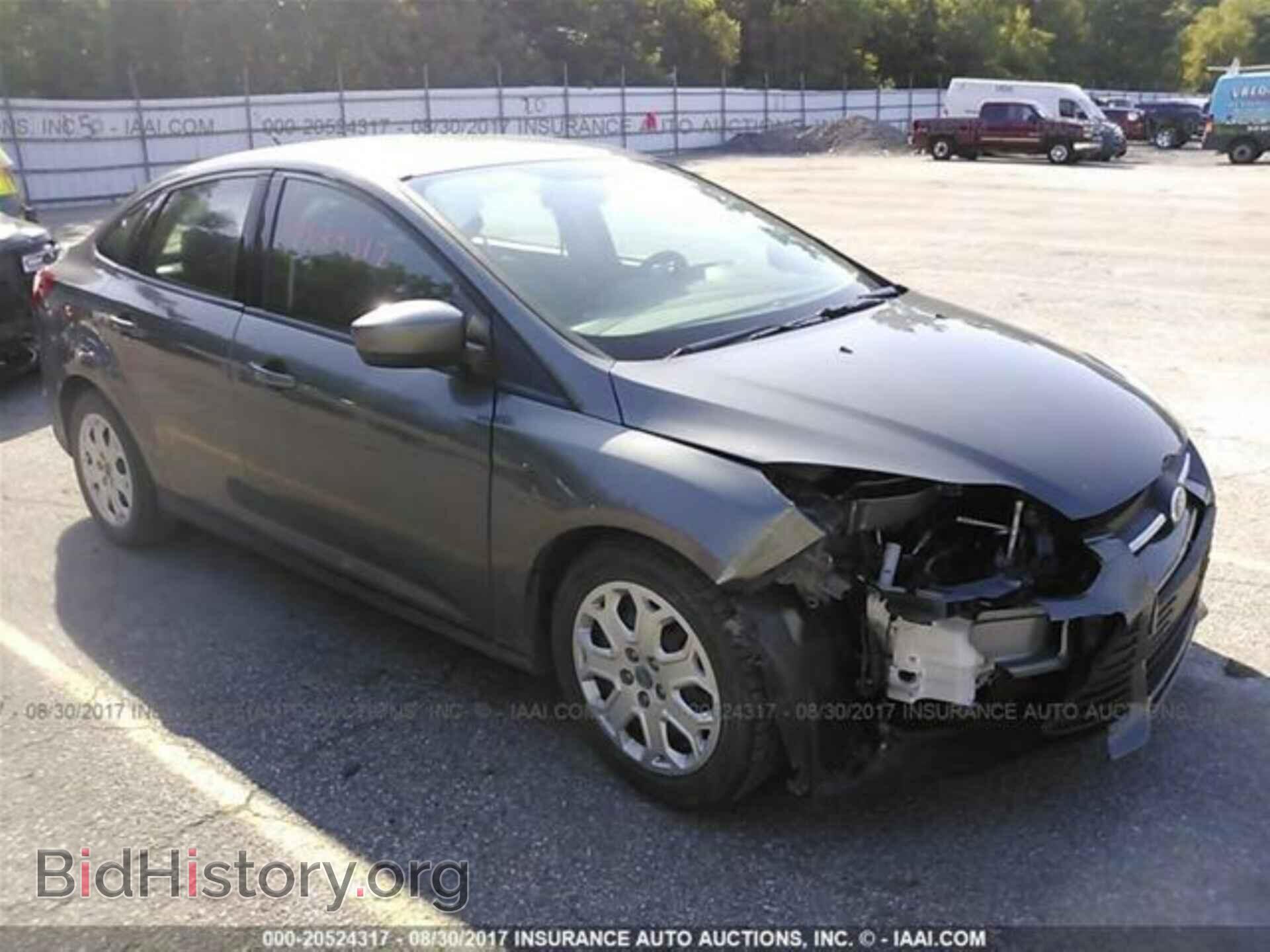 Photo 1FAHP3F29CL320371 - Ford Focus 2012