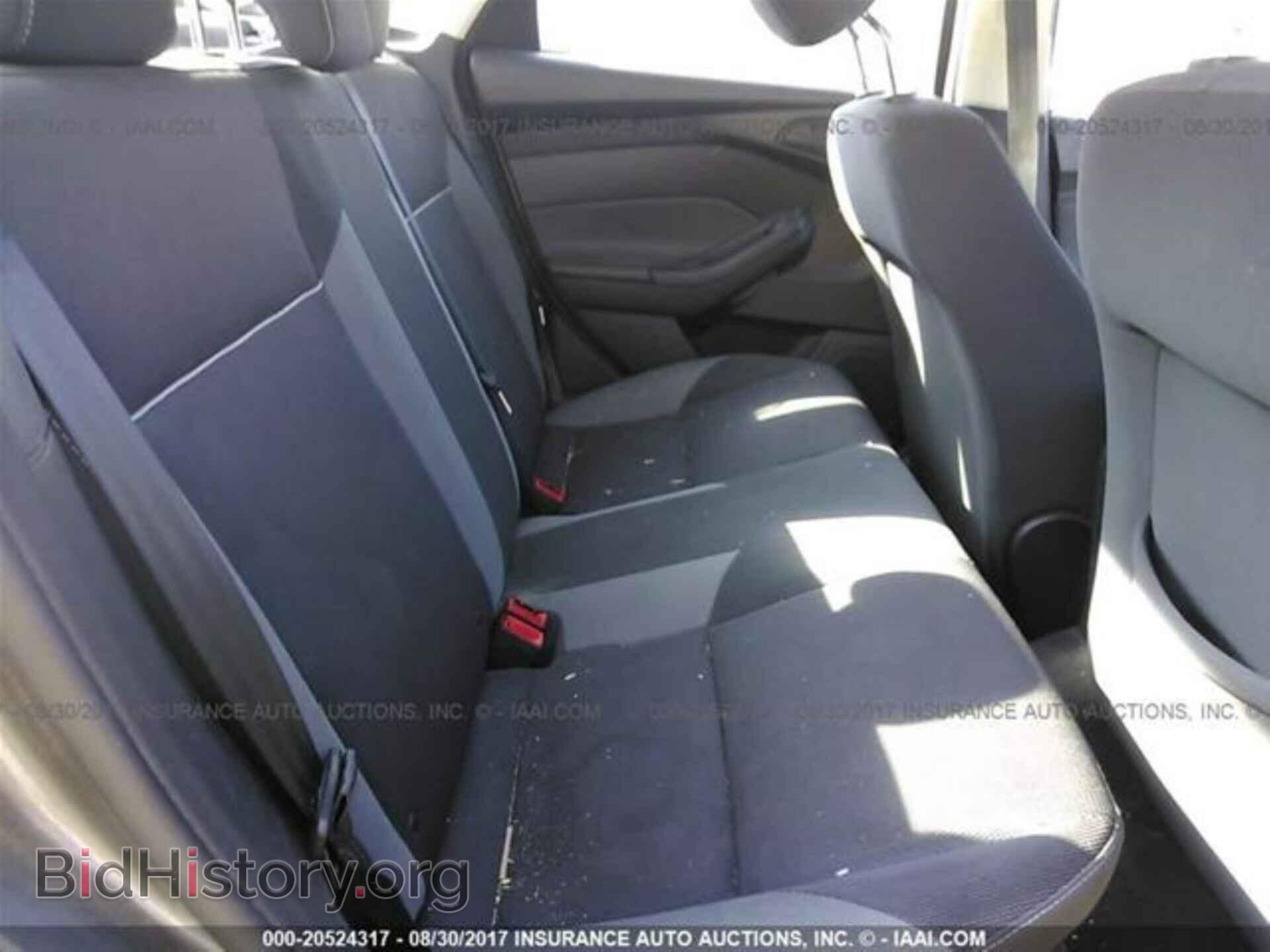 2012 Ford Focus - VIN: 1FAHP3F29CL320371 - Photo 8