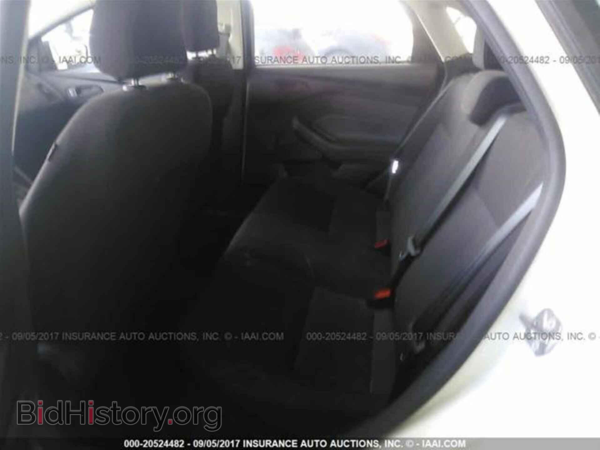 2015 Ford Focus - VIN: 1FADP3E23FL255361 - Photo 8