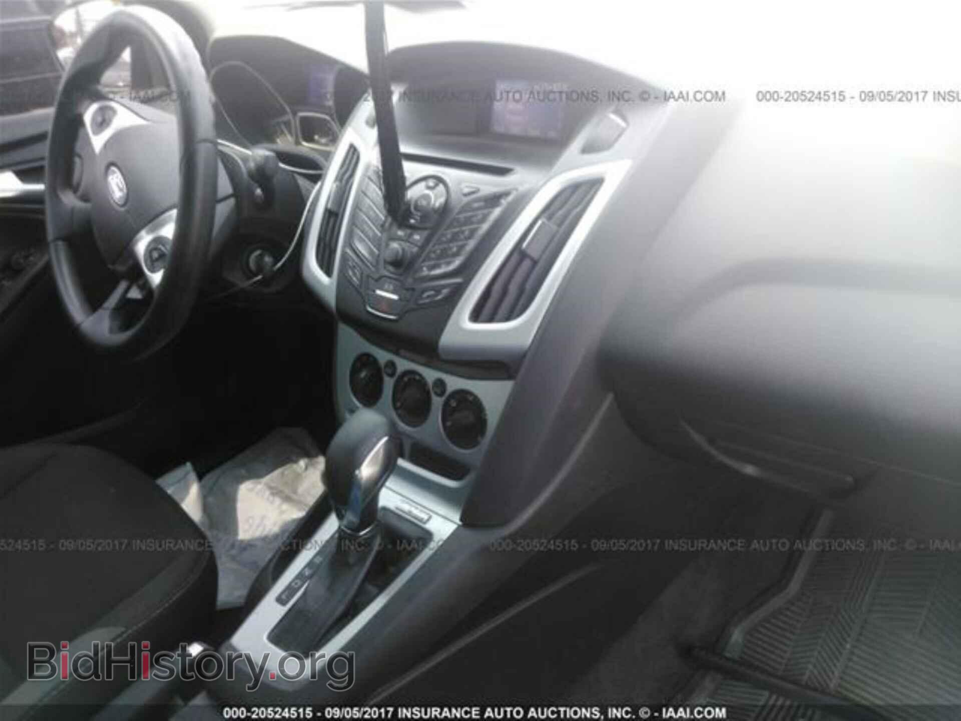 2013 Ford Focus - VIN: 1FADP3F2XDL201664 - Photo 5