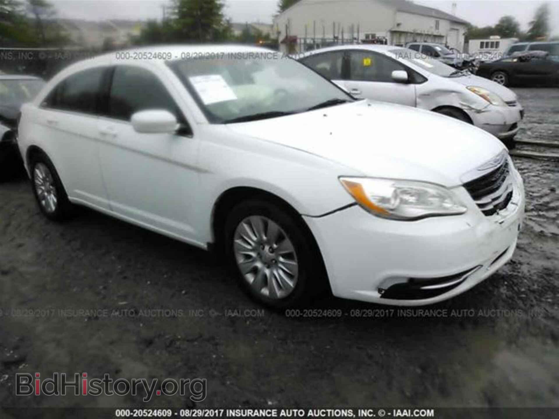 Photo 1C3CCBAB5CN320961 - Chrysler 200 2012
