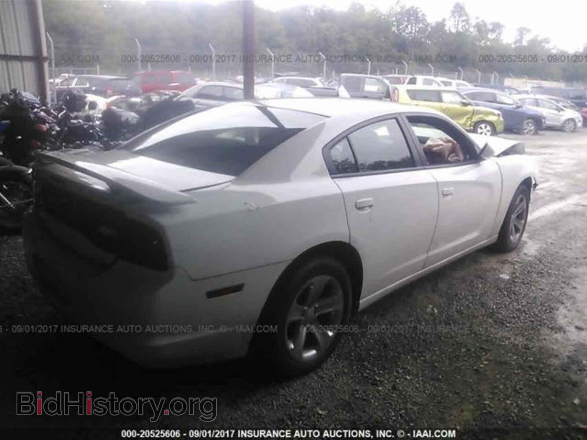 2014 Dodge Charger - VIN: 2C3CDXBG7EH222918 - Photo 4