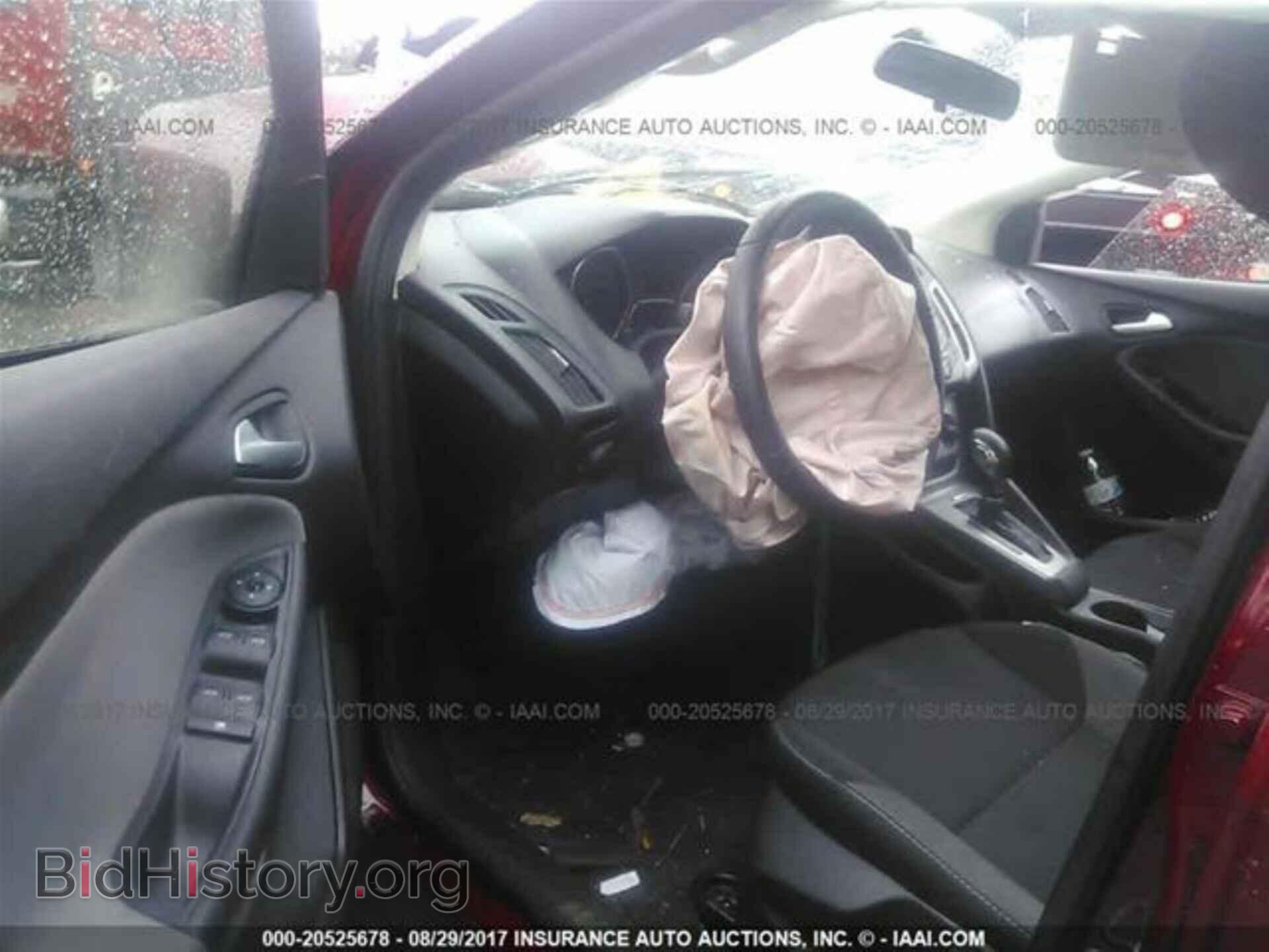 2014 Ford Focus - VIN: 1FADP3F20EL130590 - Фото 5