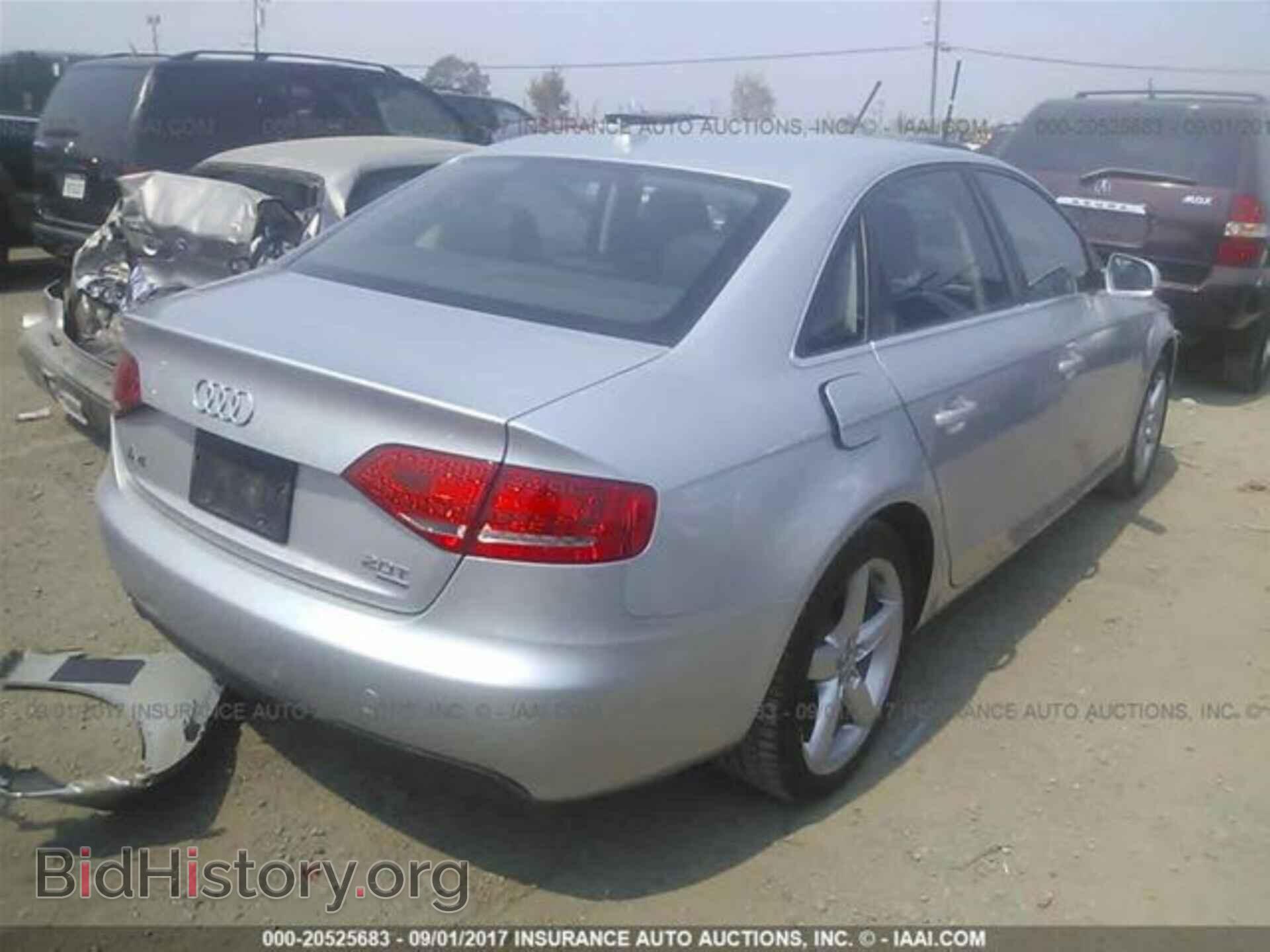 2012 Audi A4 - VIN: WAUBFAFL2CN002111 - Фото 4