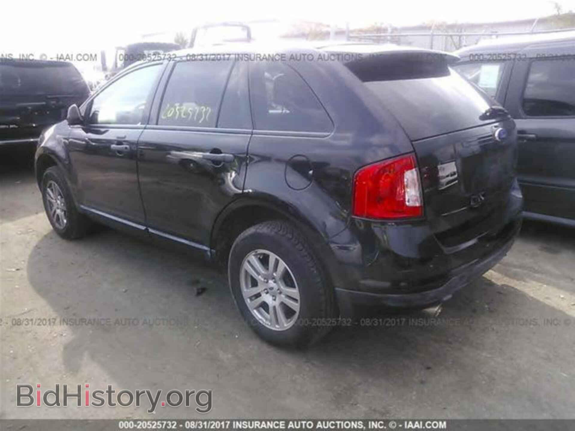 2011 Ford Edge - VIN: 2FMDK3GCXBBB14100 - Photo 3