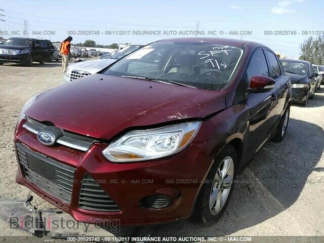 2014 Ford Focus - VIN: 1FADP3F28EL117537 - Photo 2
