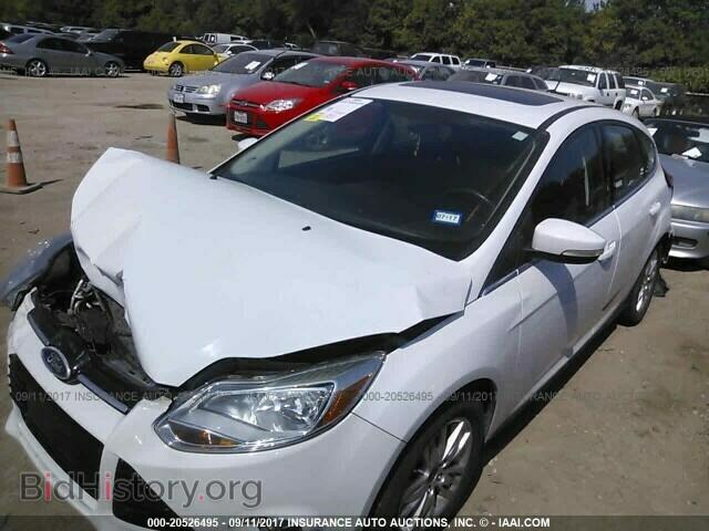 2012 Ford Focus - VIN: 1FAHP3M24CL111428 - Photo 2