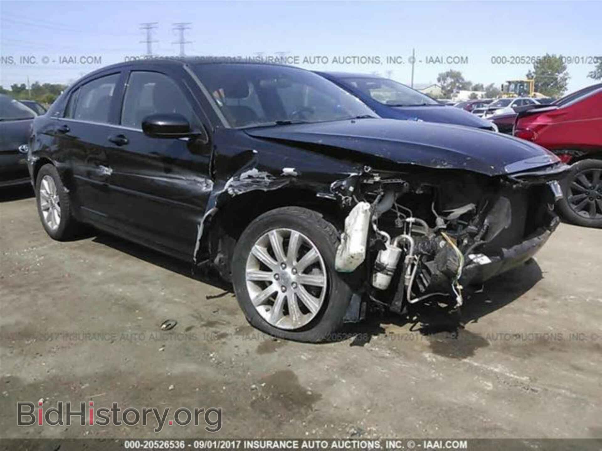 Photo 1C3CCBBB7CN205213 - Chrysler 200 2012
