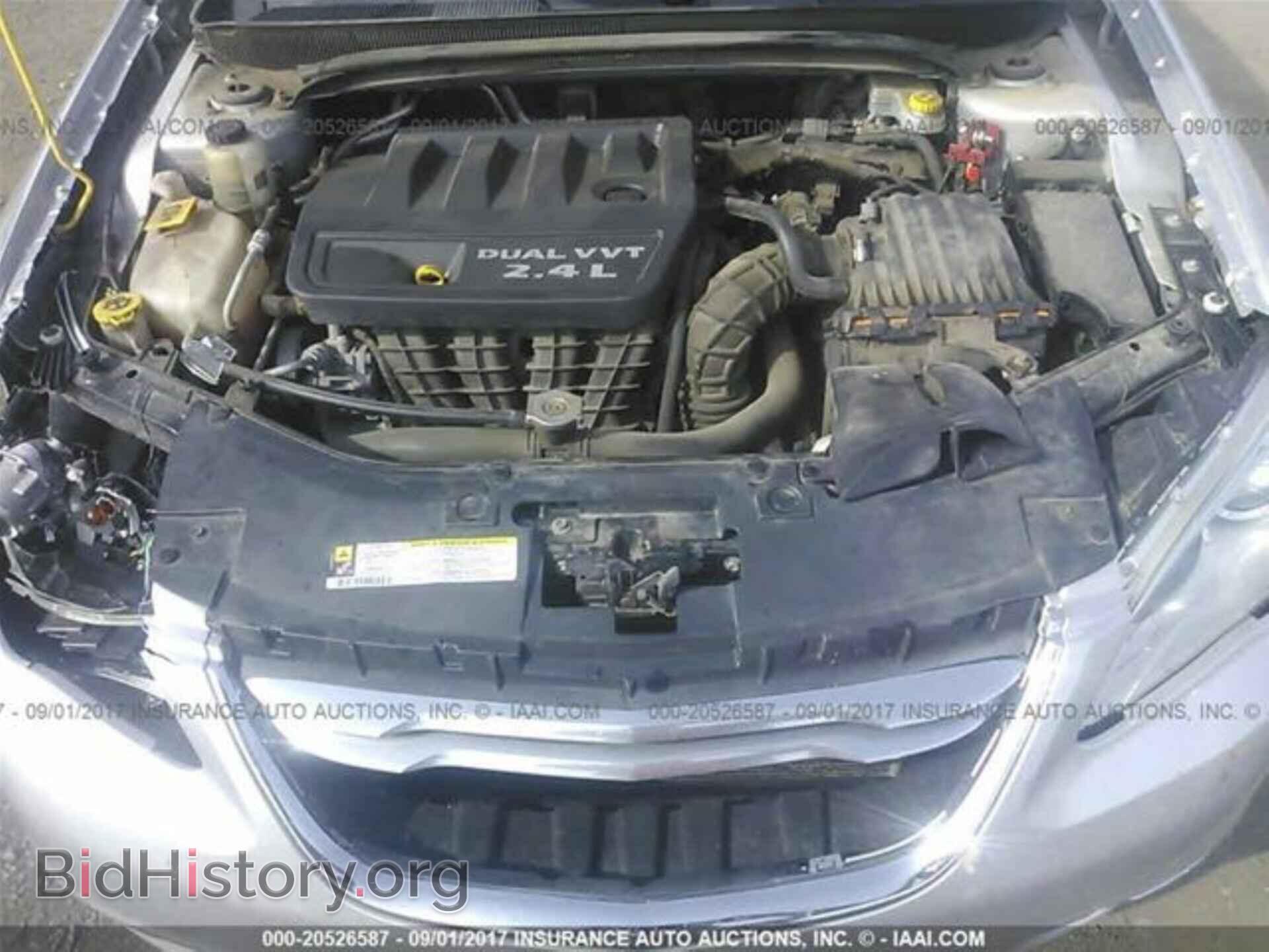 2012 Chrysler 200 - VIN: 1C3CCBBB2CN171083 - Фото 10