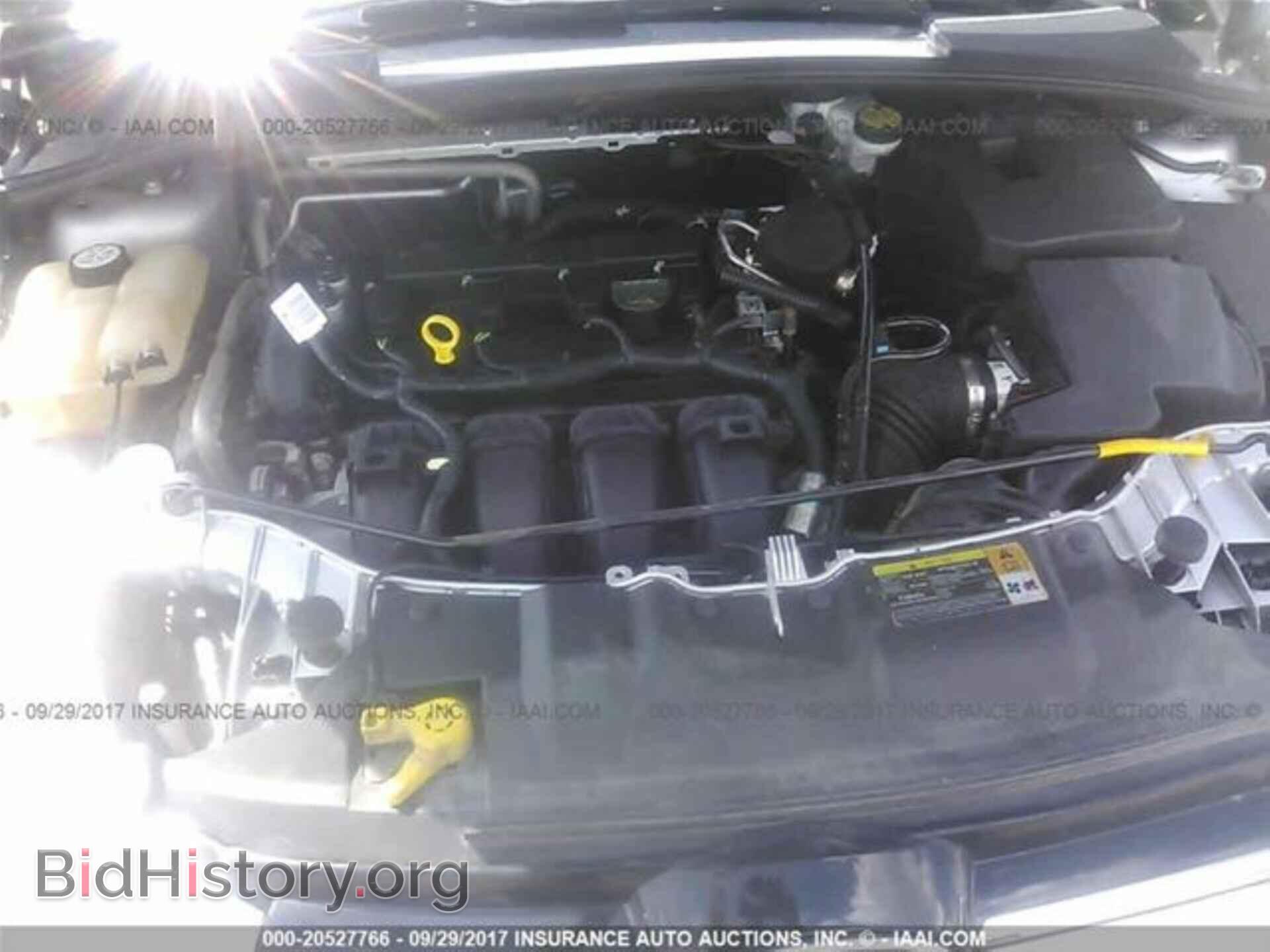 2012 Ford Focus - VIN: 1FAHP3H29CL303258 - Photo 10