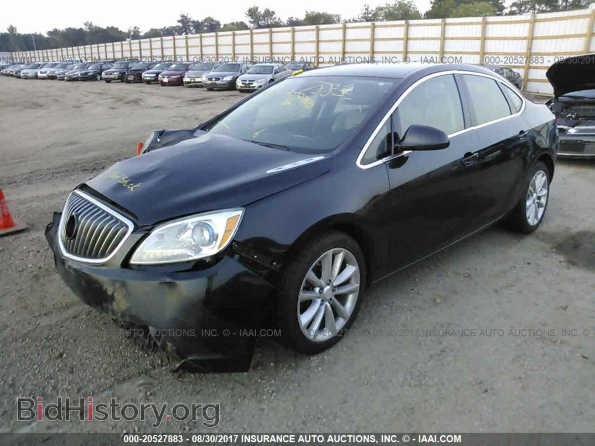 2015 Buick Verano - VIN: 1G4PR5SK8F4115149 - Фото 2