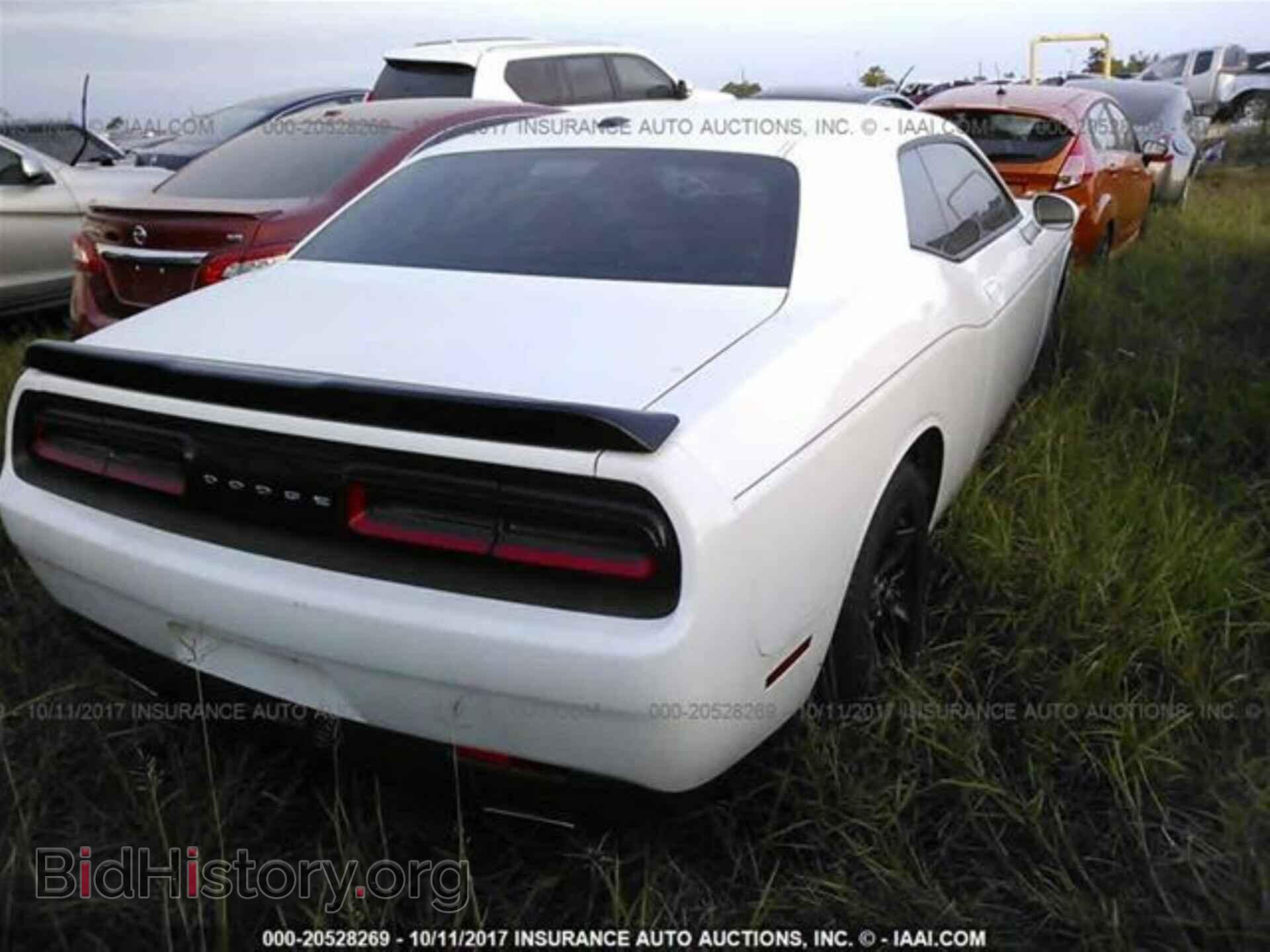 2016 Dodge Challenger - VIN: 2C3CDZAG4GH108570 - Photo 4