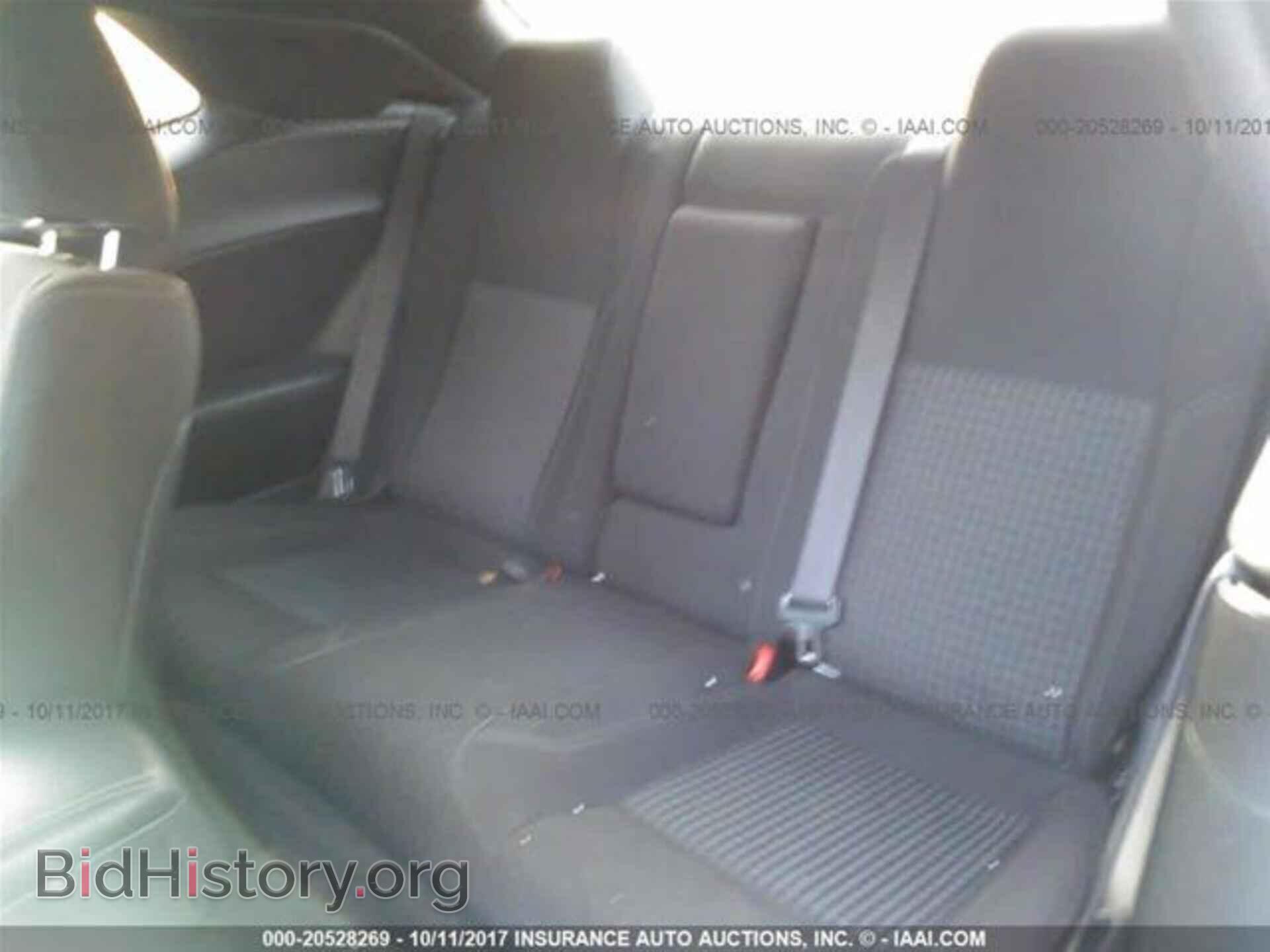 2016 Dodge Challenger - VIN: 2C3CDZAG4GH108570 - Photo 8