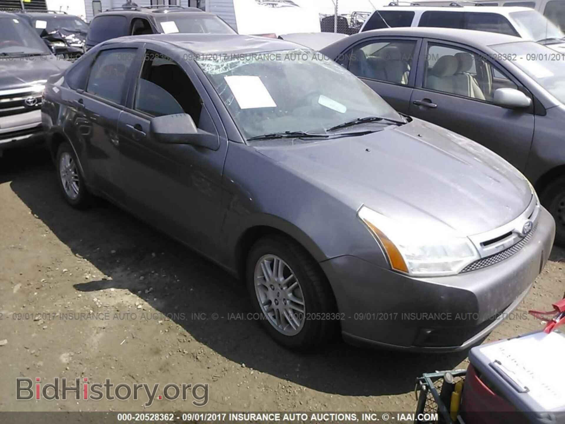 Photo 1FAHP3FN1BW152636 - Ford Focus 2011