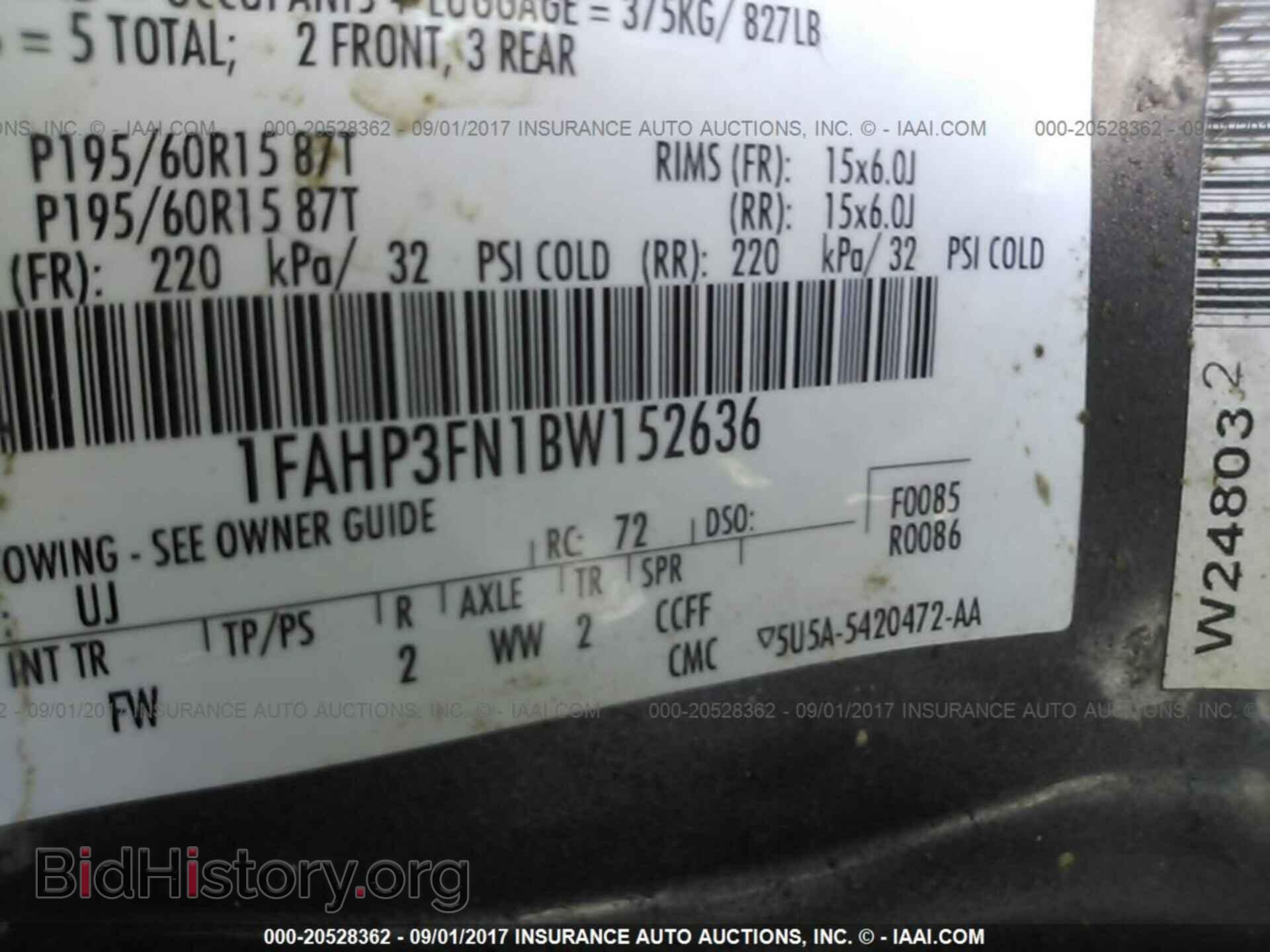 2011 Ford Focus - VIN: 1FAHP3FN1BW152636 - Photo 9