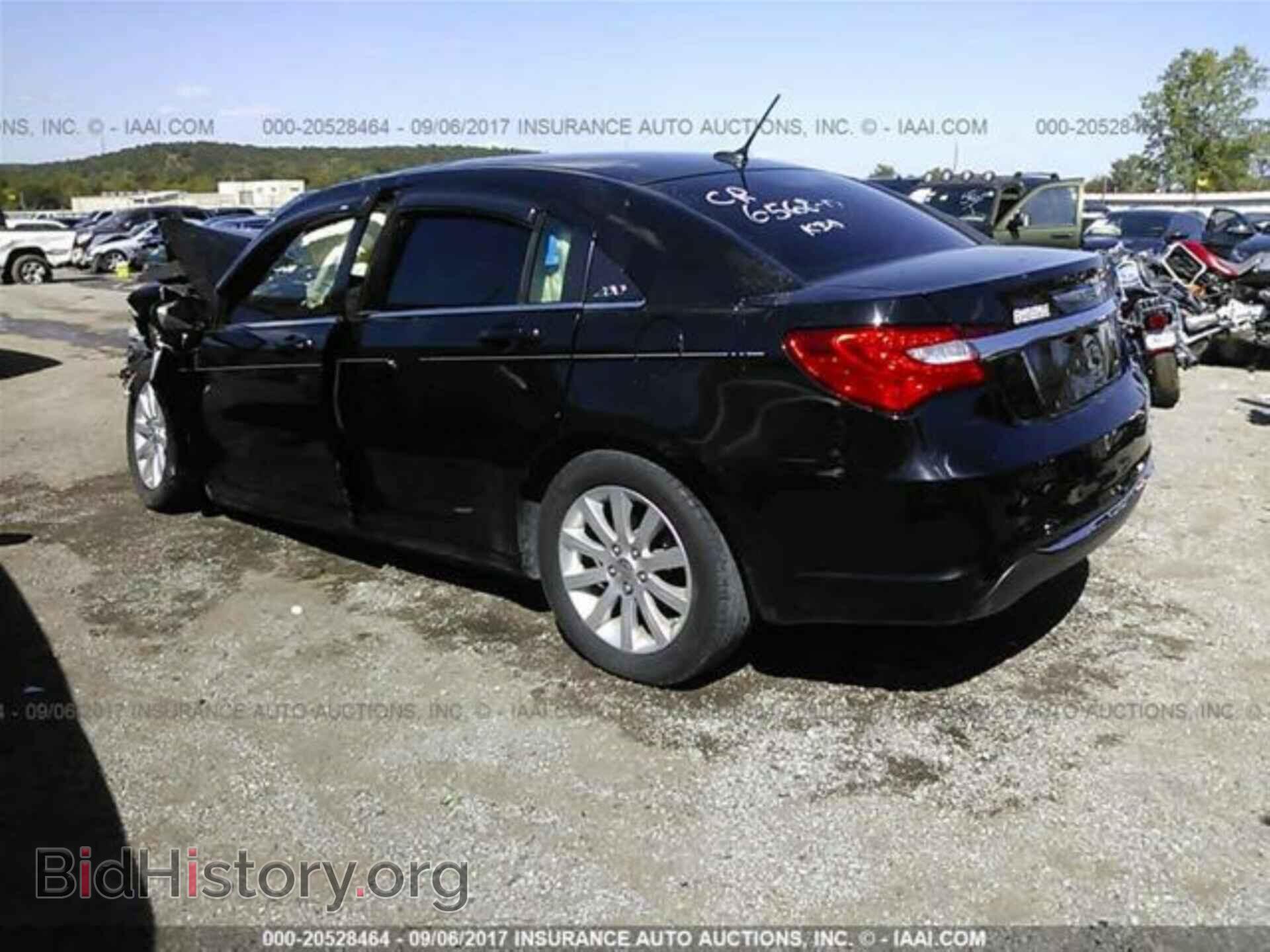 2012 Chrysler 200 - VIN: 1C3CCBBB9CN241422 - Фото 3