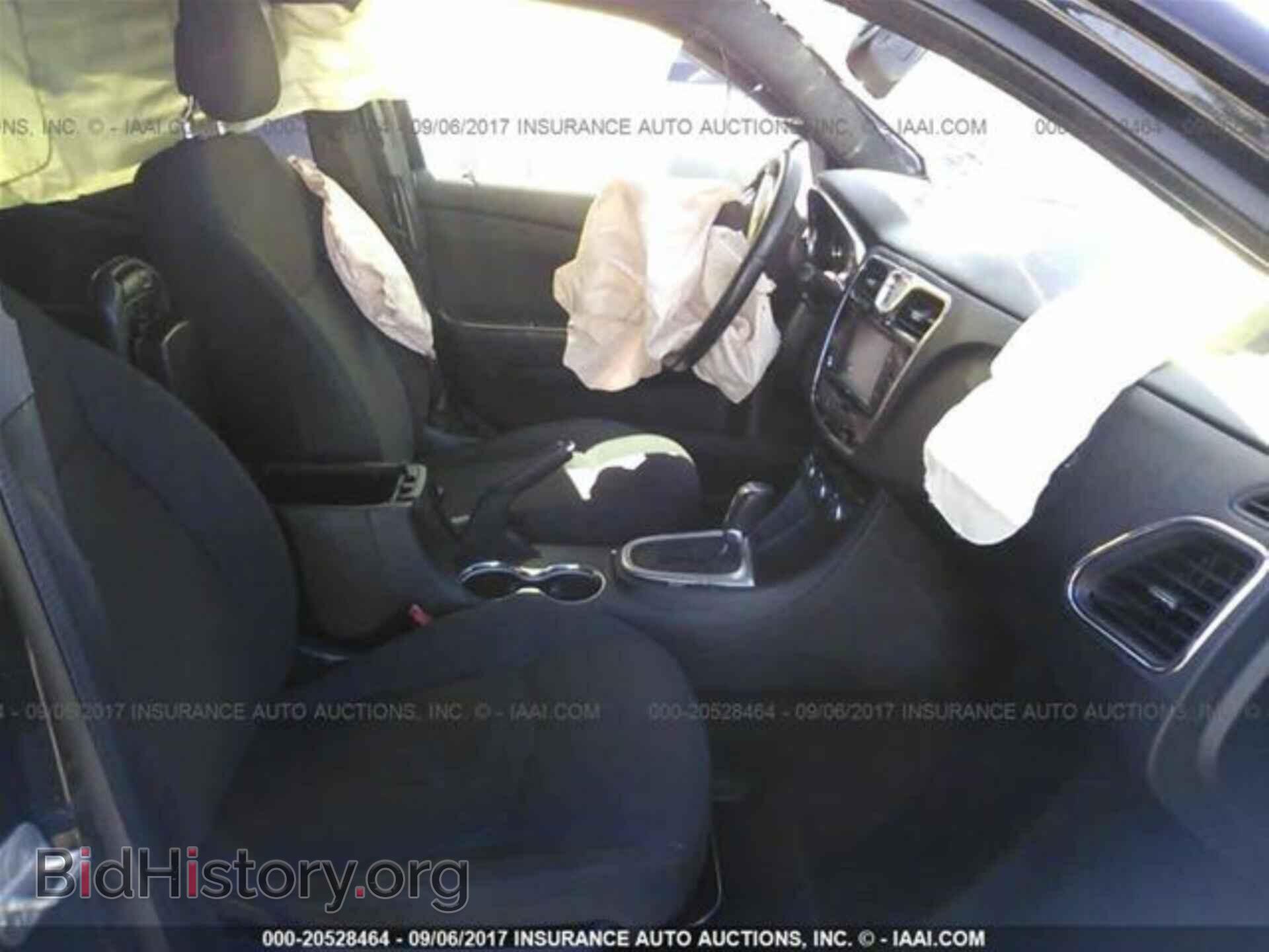 2012 Chrysler 200 - VIN: 1C3CCBBB9CN241422 - Фото 5