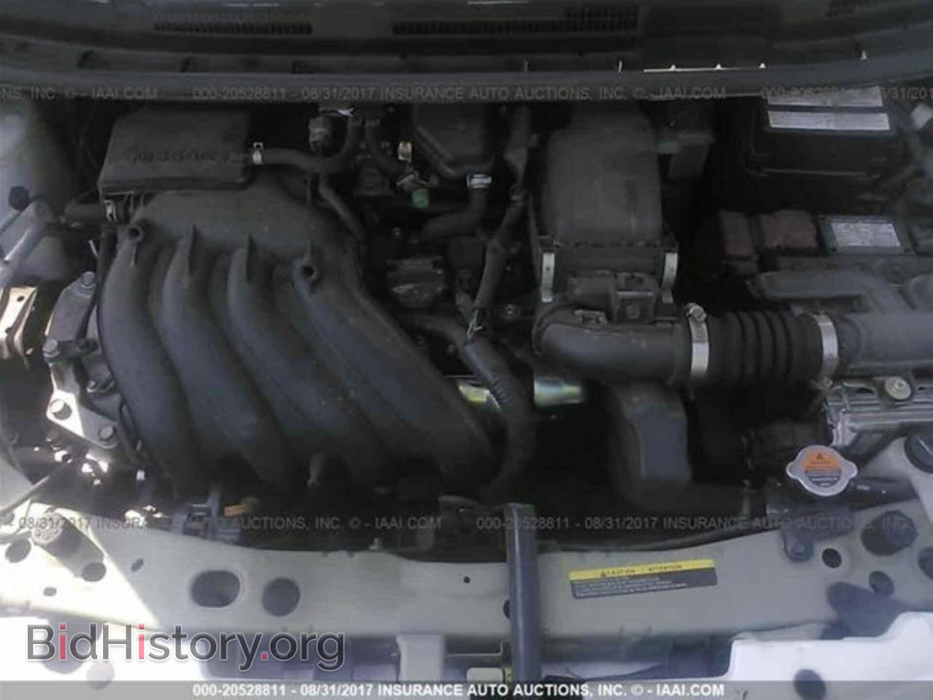 2015 Nissan Versa note - VIN: 3N1CE2CP2FL412227 - Photo 10