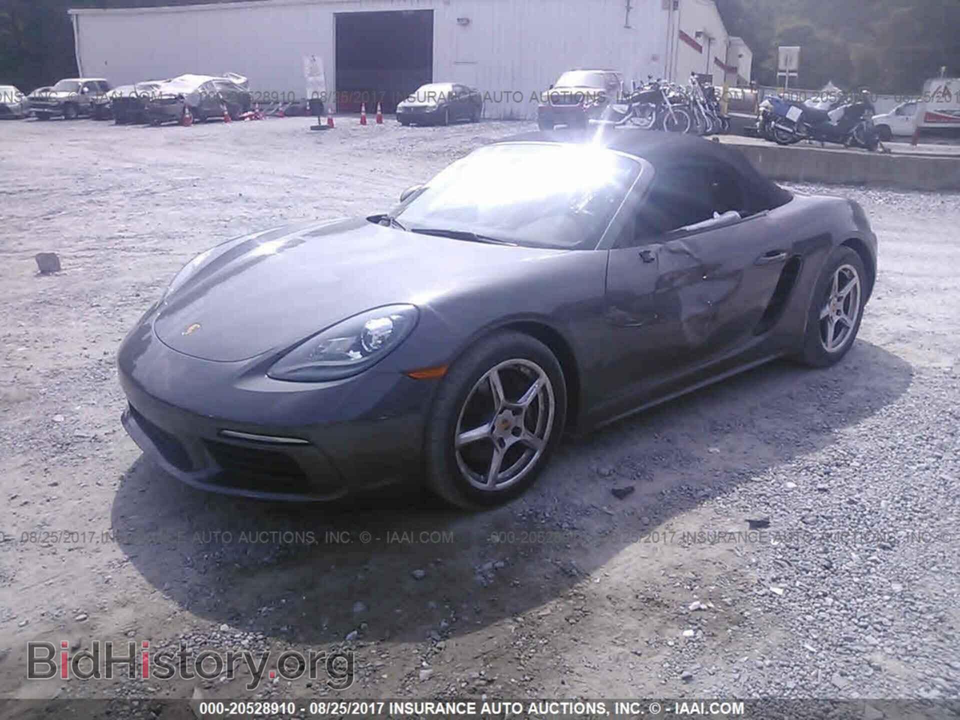 2017 Porsche Boxster - VIN: WP0CA2A86HS220589 - Фото 2