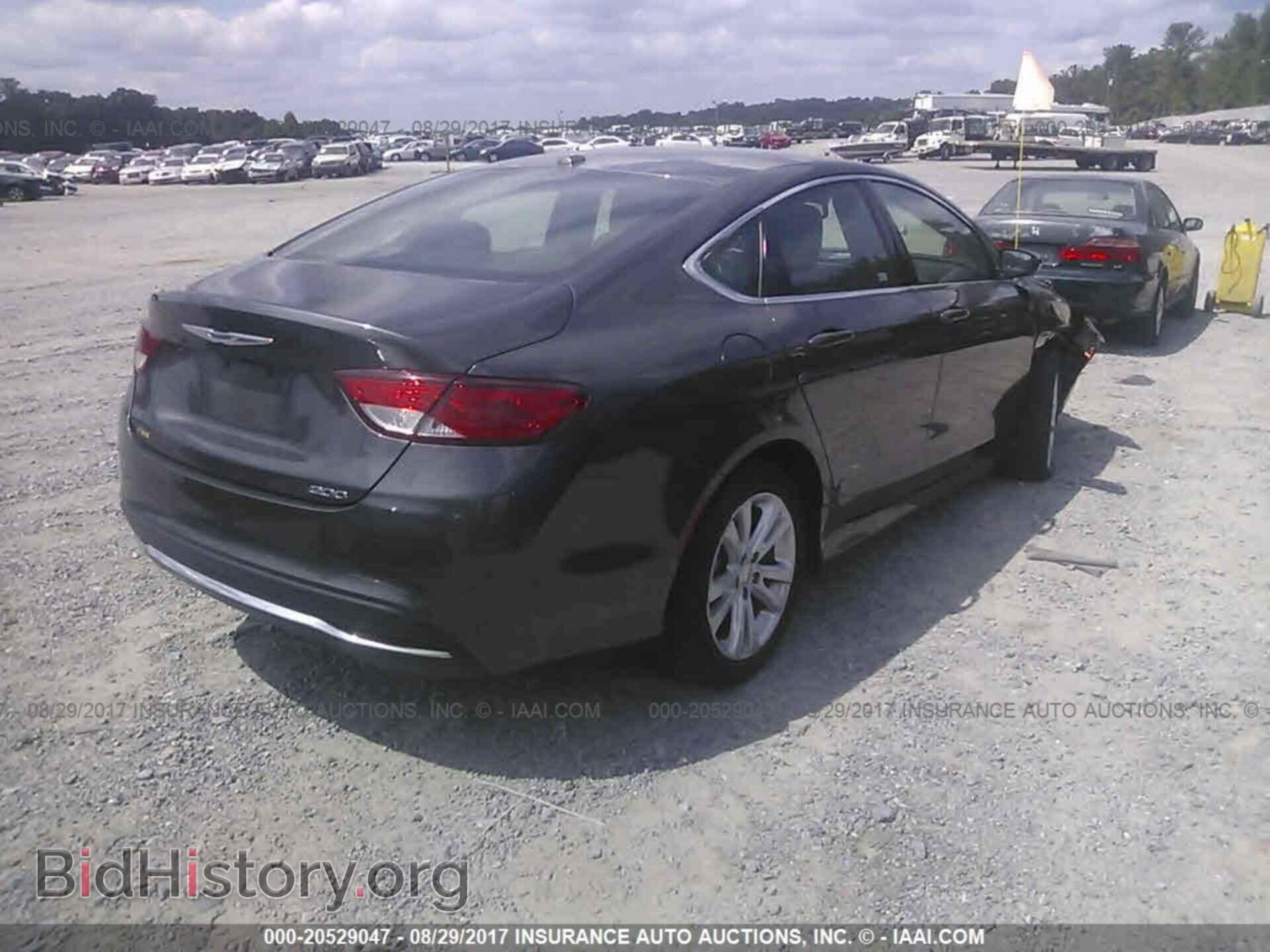 2016 Chrysler 200 - VIN: 1C3CCCAB6GN154672 - Фото 4