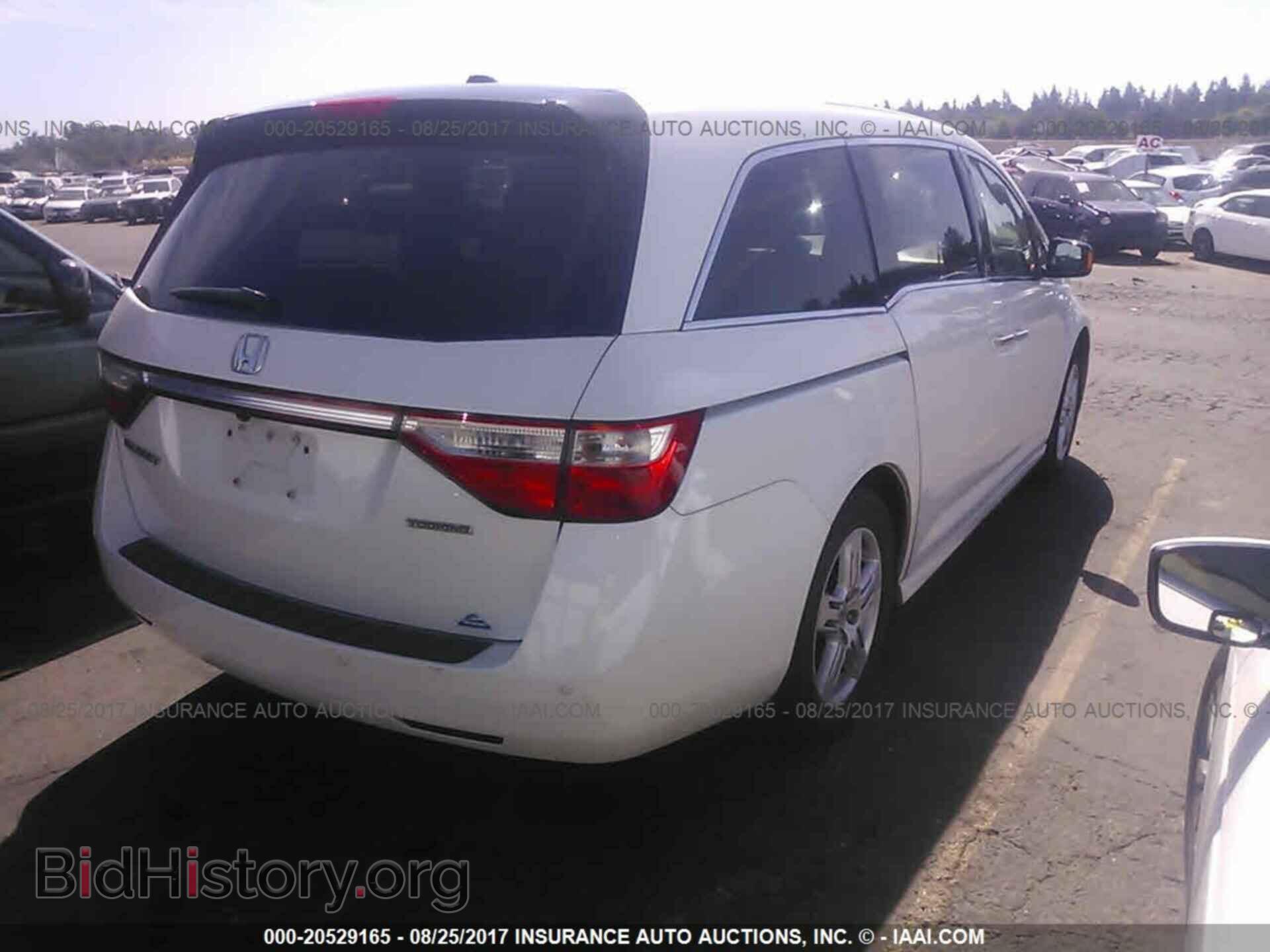 2012 Honda Odyssey - VIN: 5FNRL5H98CB012532 - Фото 4