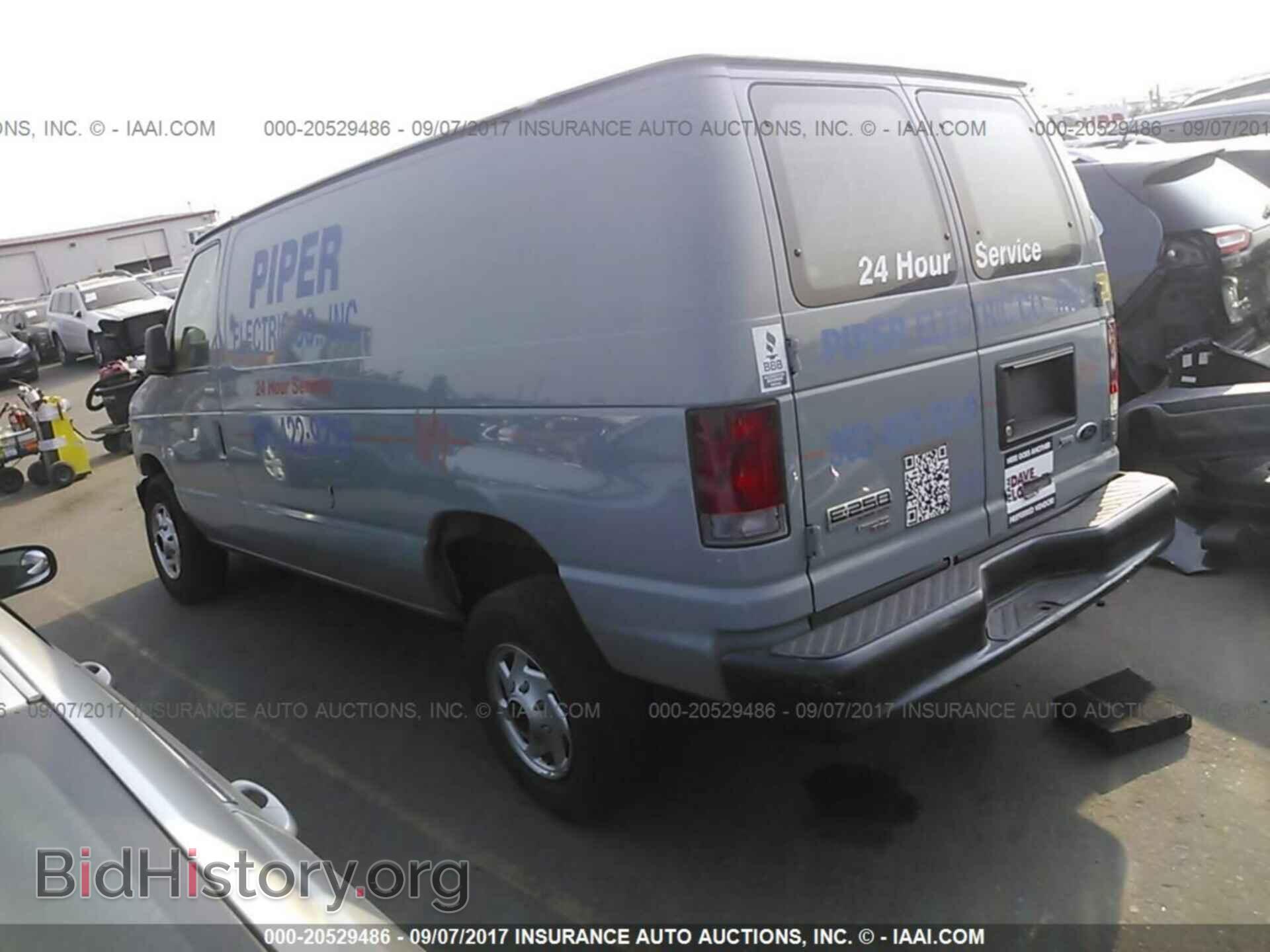 2011 Ford Econoline - VIN: 1FTNE2EL9BDA37890 - Фото 3