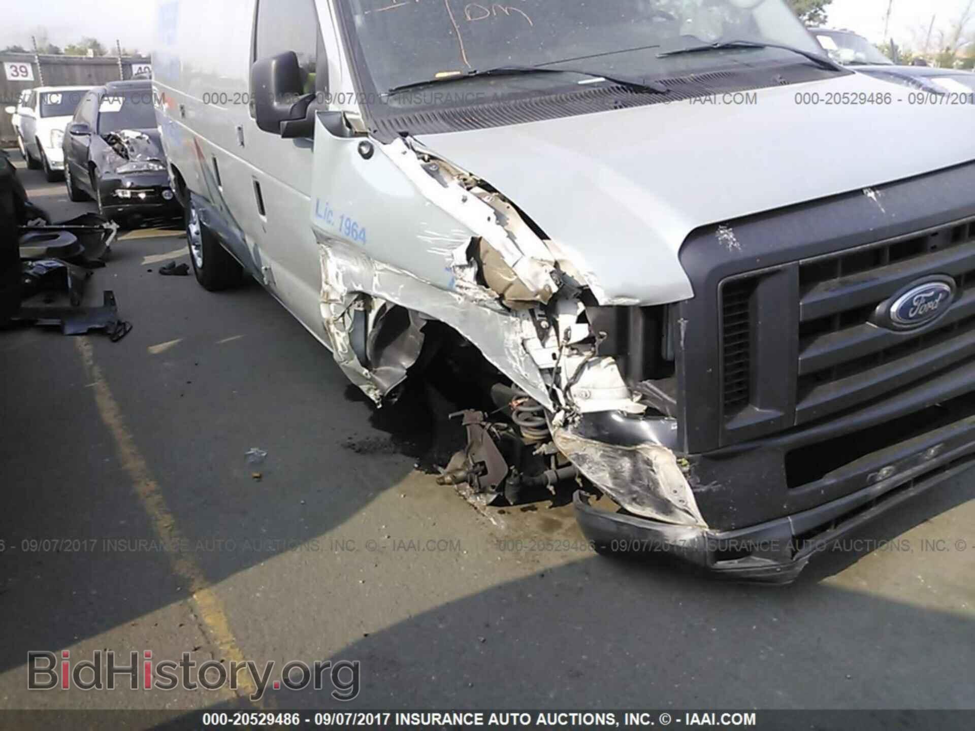 2011 Ford Econoline - VIN: 1FTNE2EL9BDA37890 - Фото 6