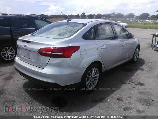 2015 Ford Focus - VIN: 1FADP3F26FL354531 - Photo 4