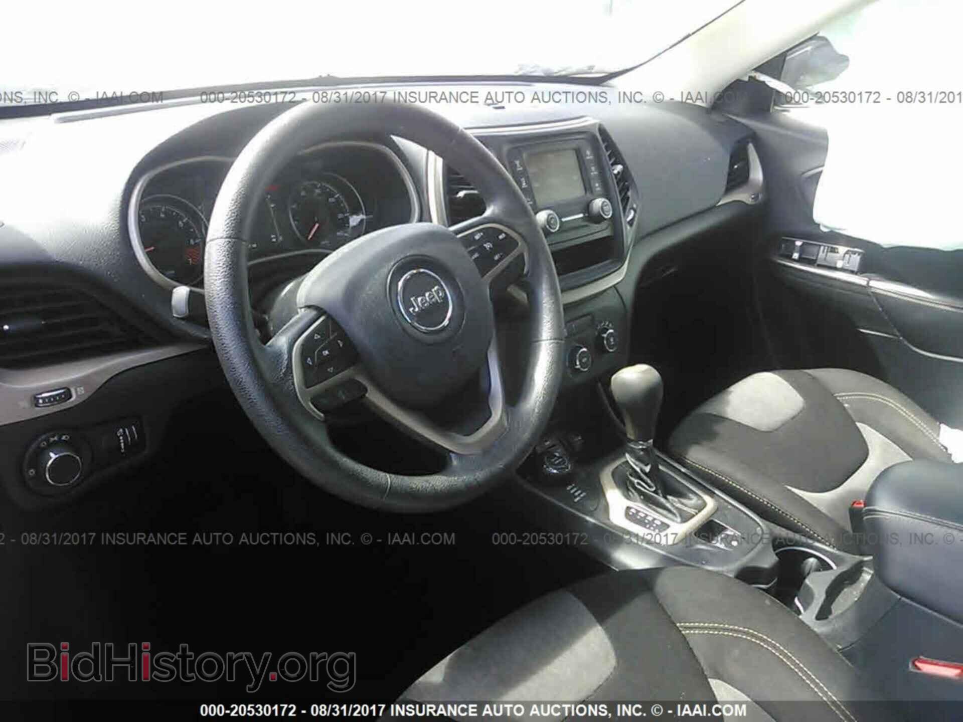 2014 Jeep Cherokee - VIN: 1C4PJMAB5EW145381 - Photo 5