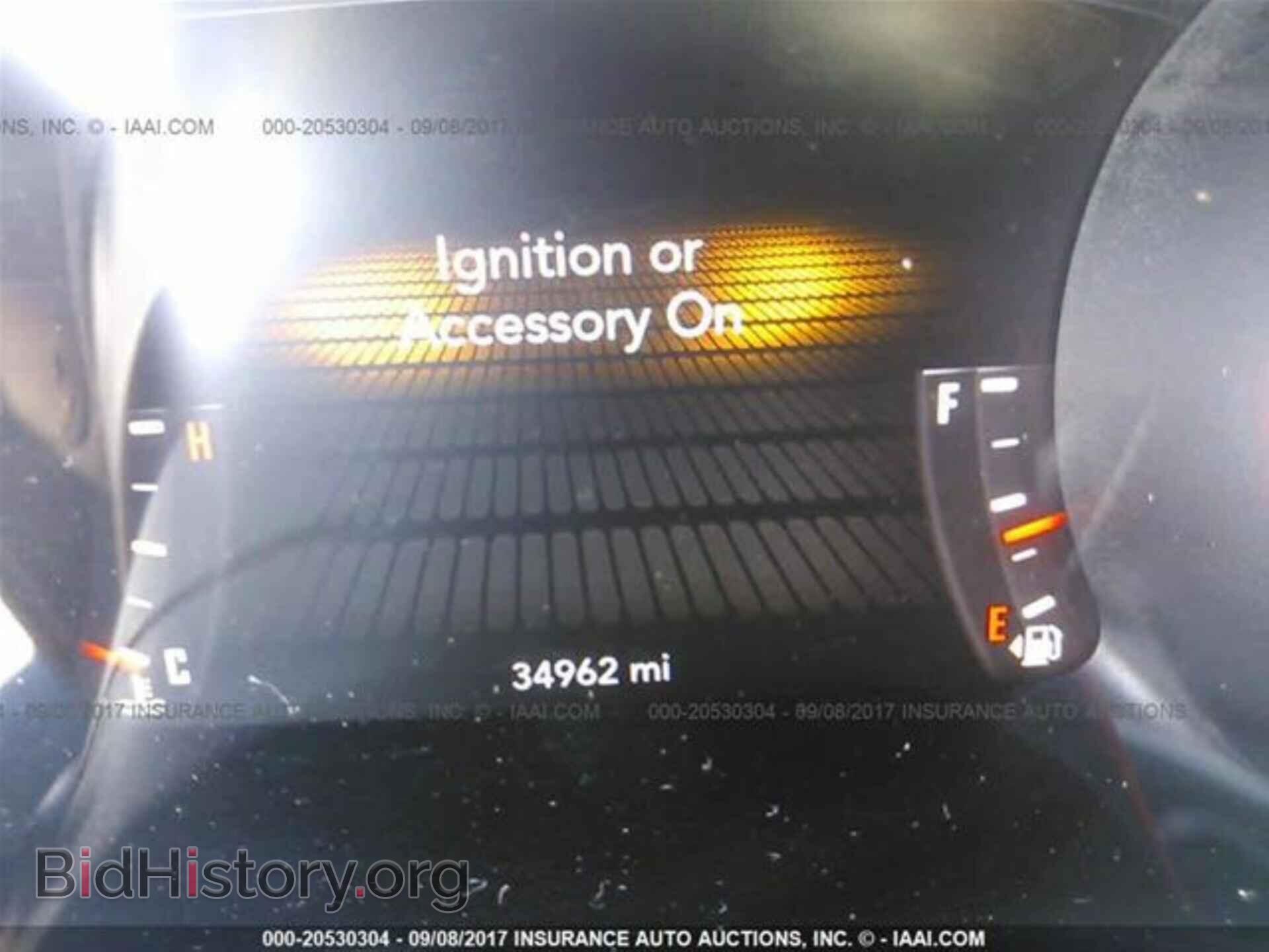 2016 Dodge Challenger - VIN: 2C3CDZFJ2GH124948 - Photo 7