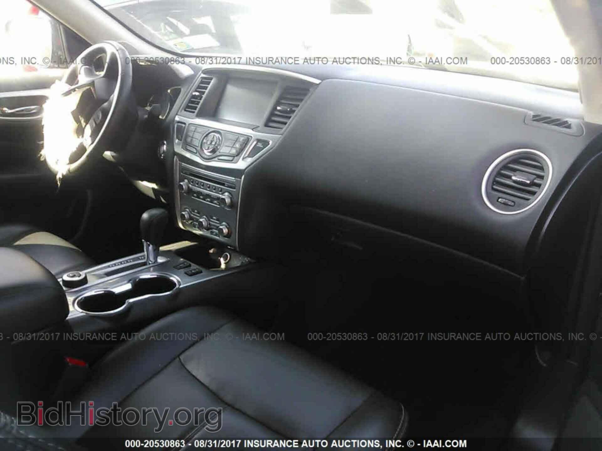 2017 Nissan Pathfinder - VIN: 5N1DR2MM3HC621089 - Фото 5