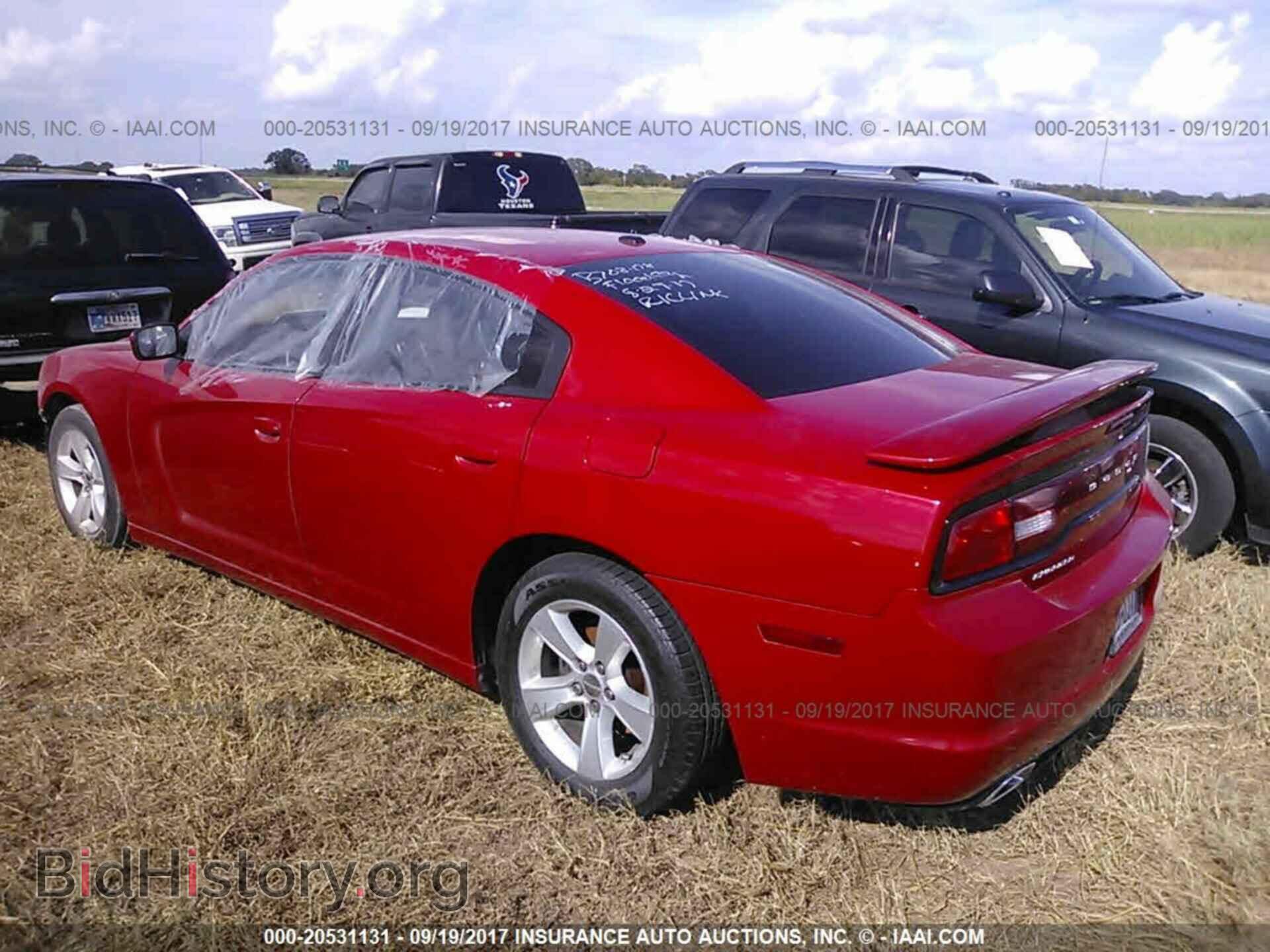 2012 Dodge Charger - VIN: 2C3CDXBG2CH260070 - Фото 3