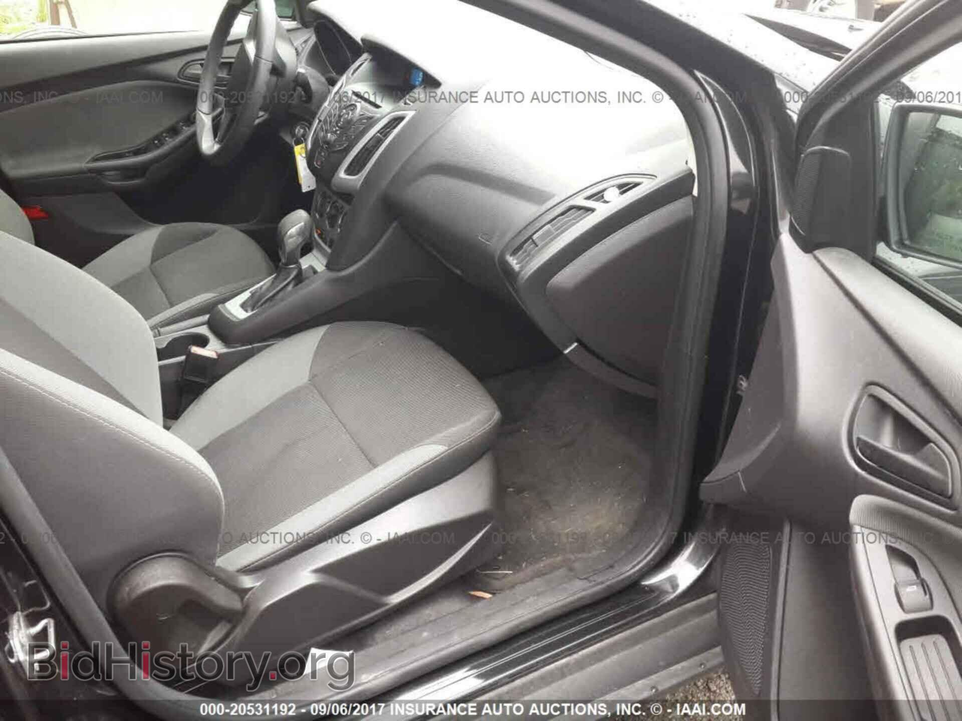 2012 Ford Focus - VIN: 1FAHP3F27CL360495 - Фото 5