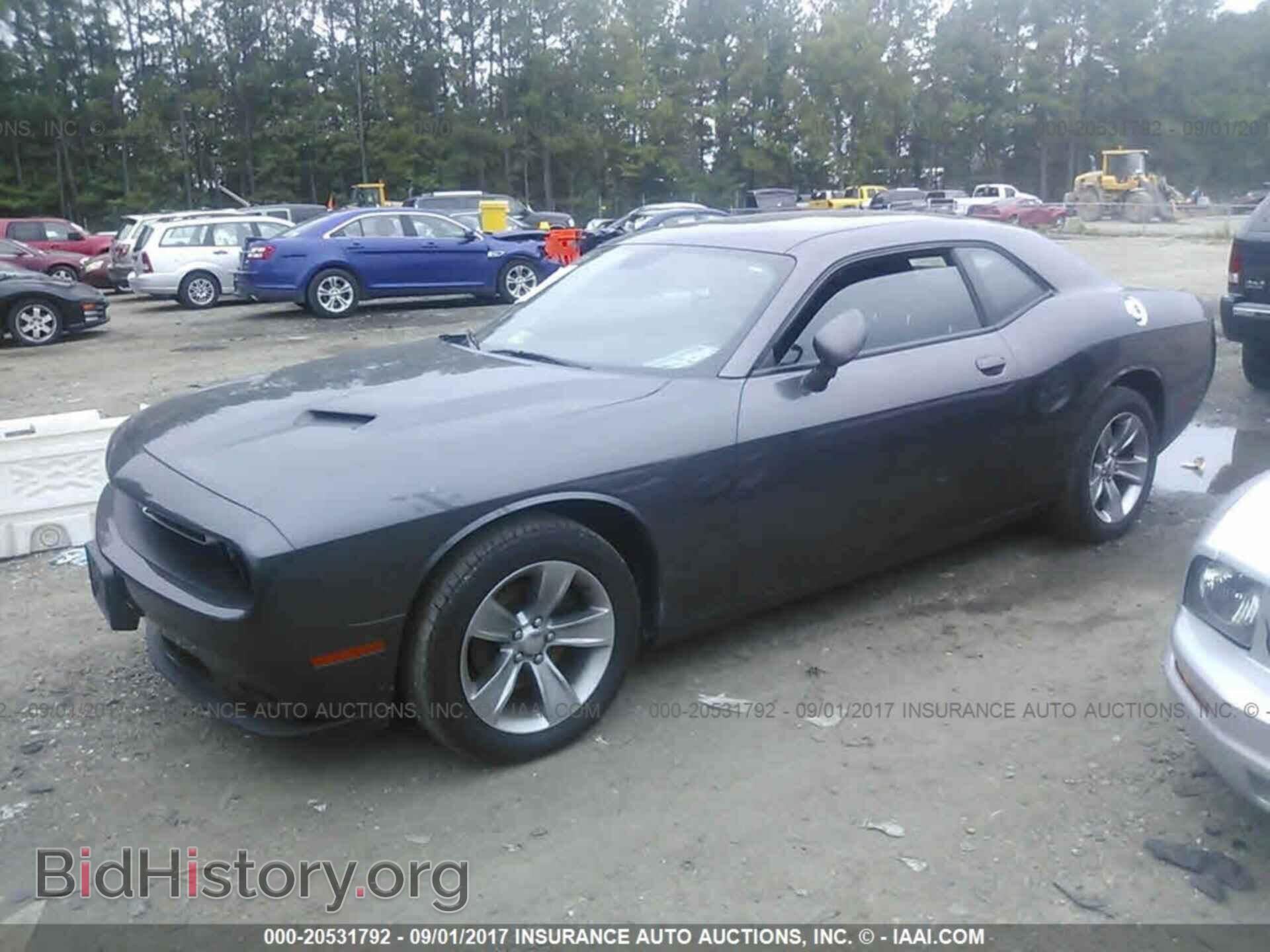 2015 Dodge Challenger - VIN: 2C3CDZAG7FH719840 - Photo 2