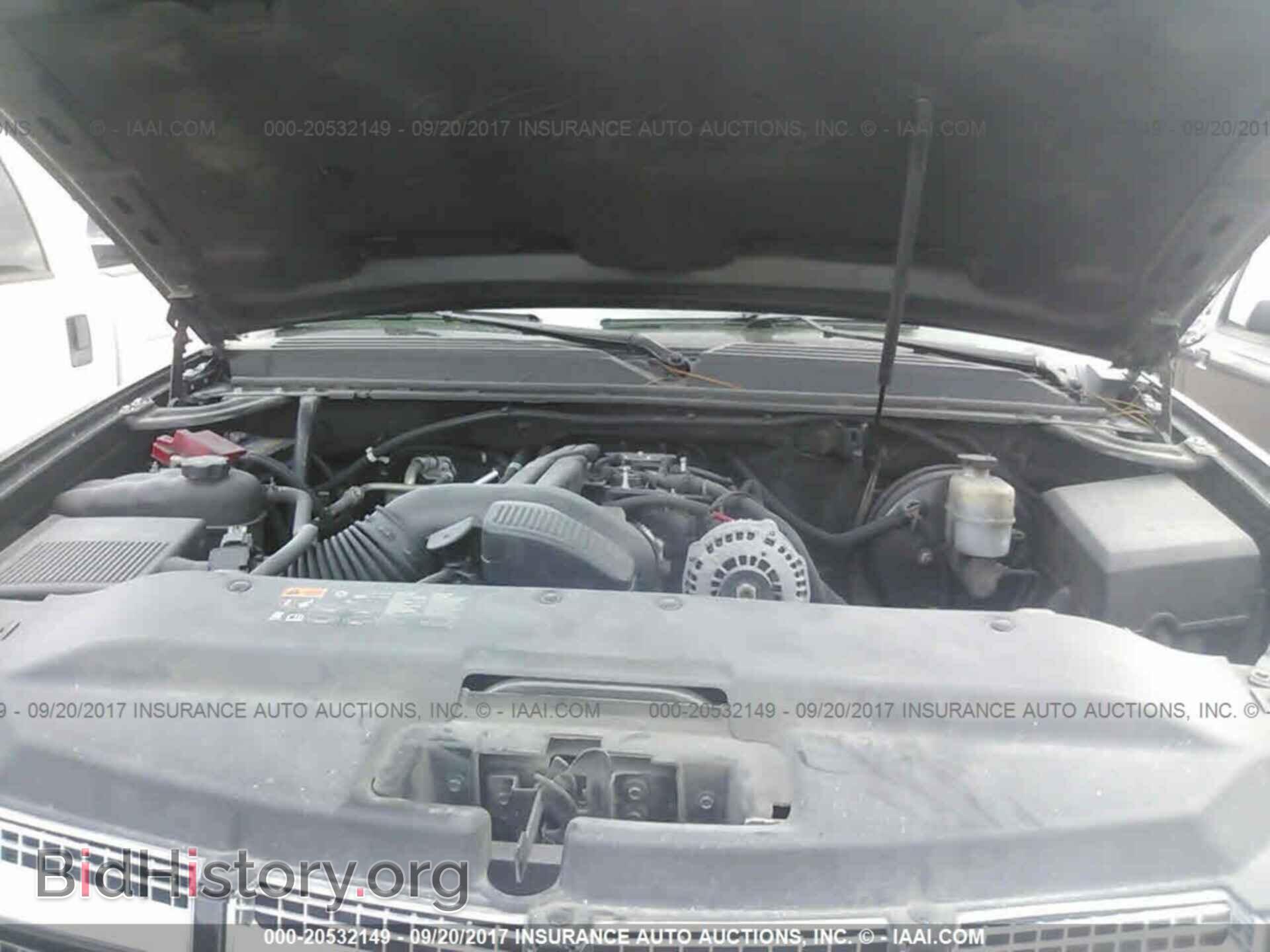 2011 Cadillac Escalade - VIN: 1GYS3BEF5BR340424 - Фото 10