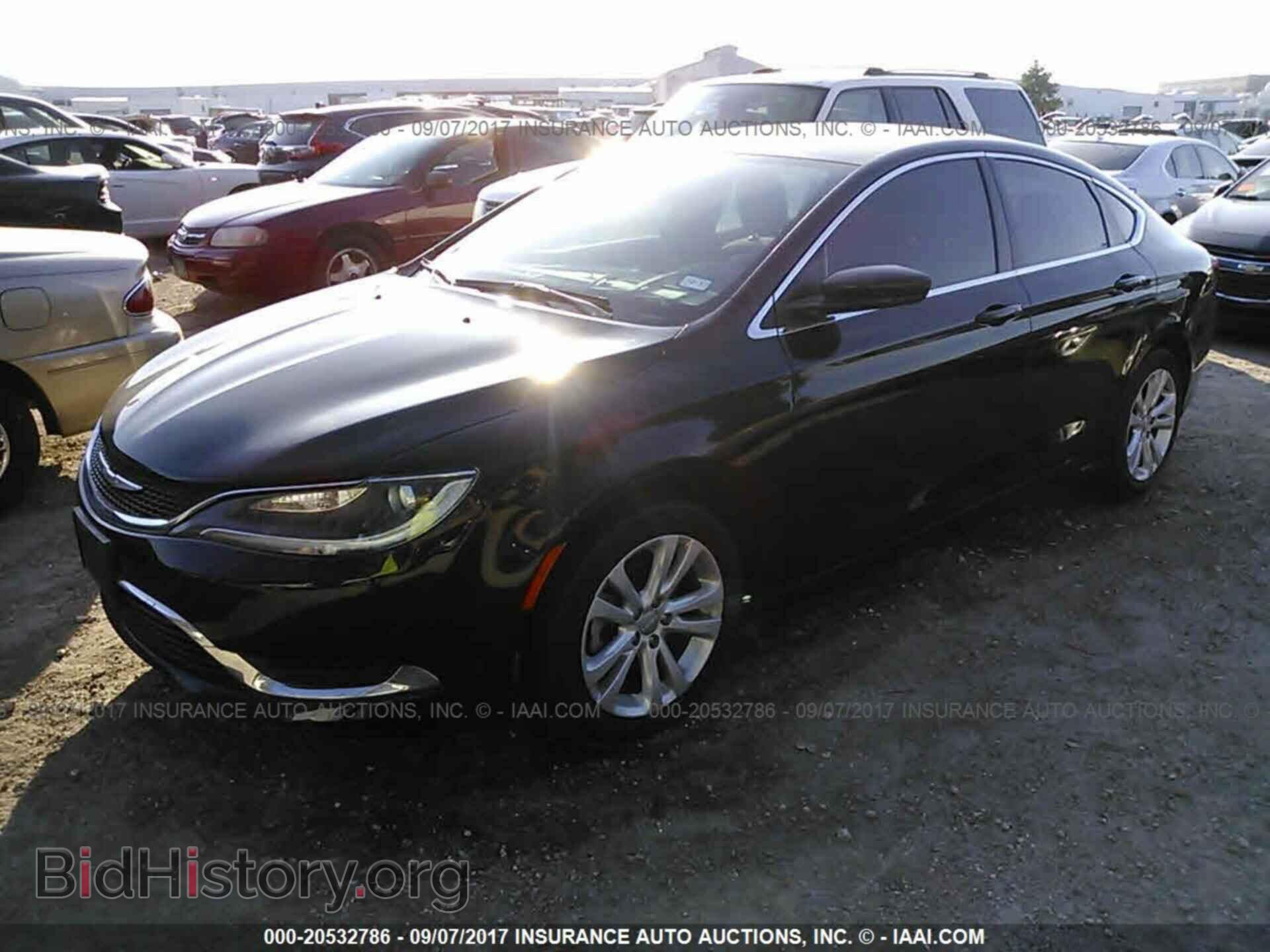 2016 Chrysler 200 - VIN: 1C3CCCAB3GN145248 - Photo 2