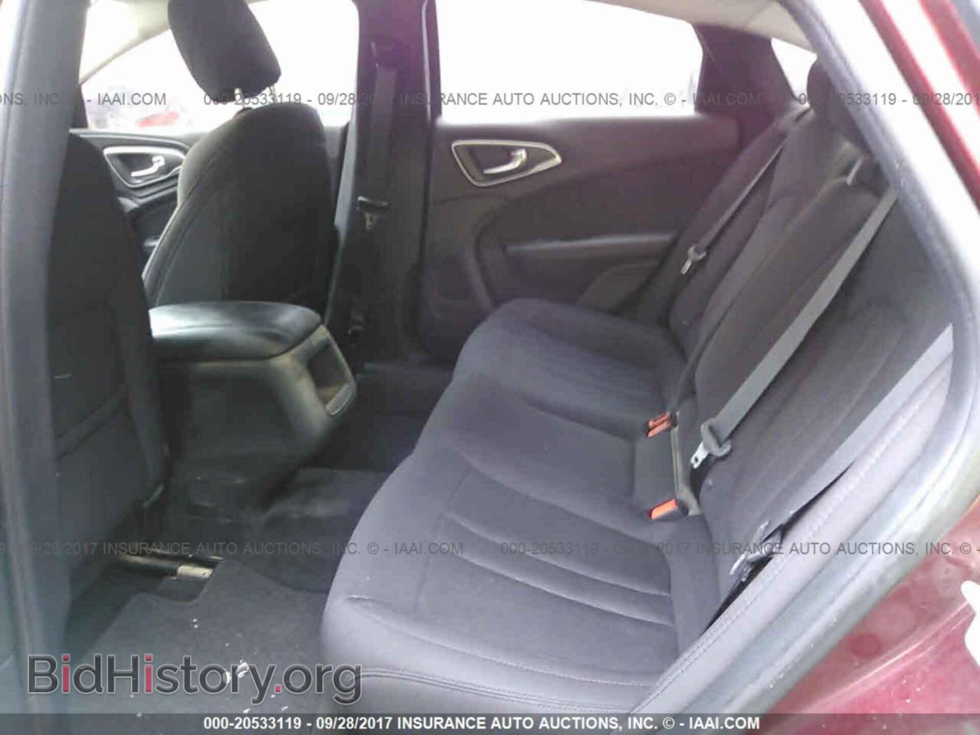 2015 Chrysler 200 - VIN: 1C3CCCAB1FN574919 - Фото 8