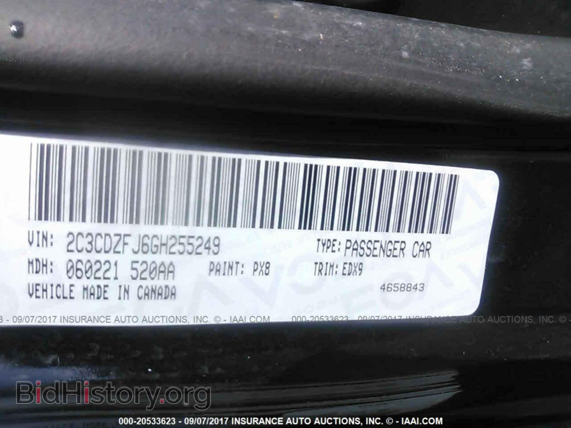 2016 Dodge Challenger - VIN: 2C3CDZFJ6GH255249 - Photo 9