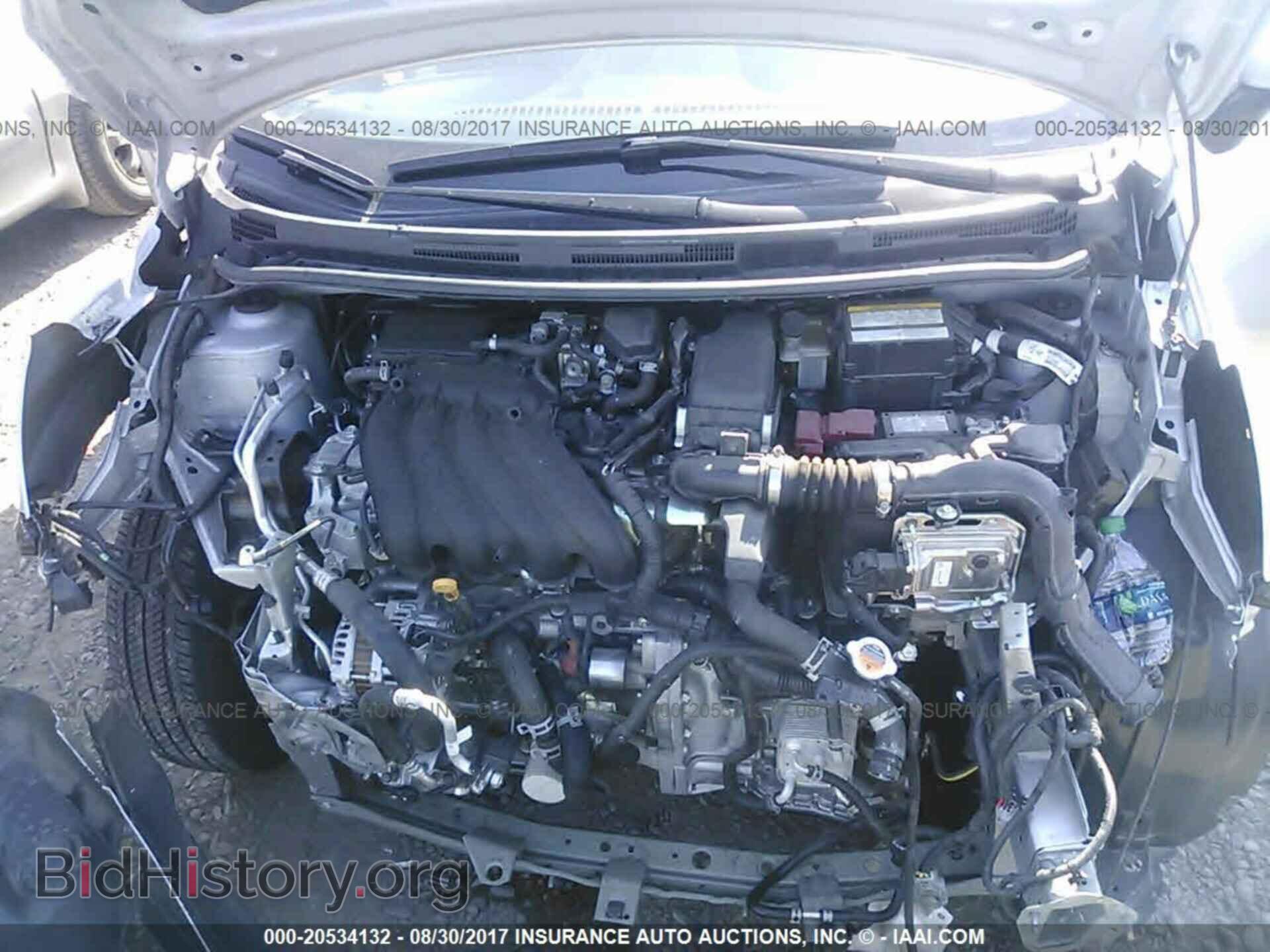 2016 Nissan Versa note - VIN: 3N1CE2CP3GL371351 - Photo 10