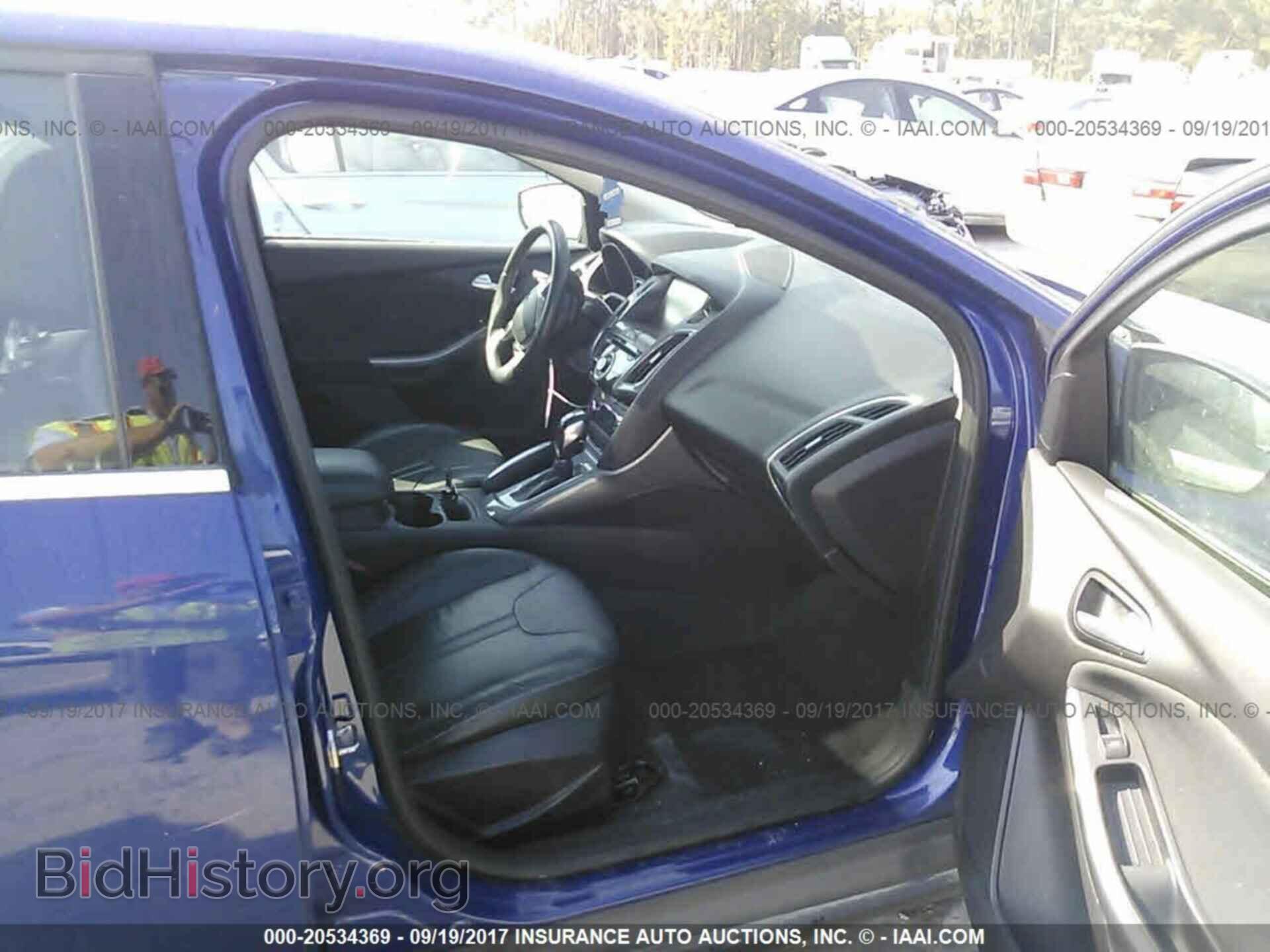 2012 Ford Focus - VIN: 1FAHP3J22CL247464 - Фото 5