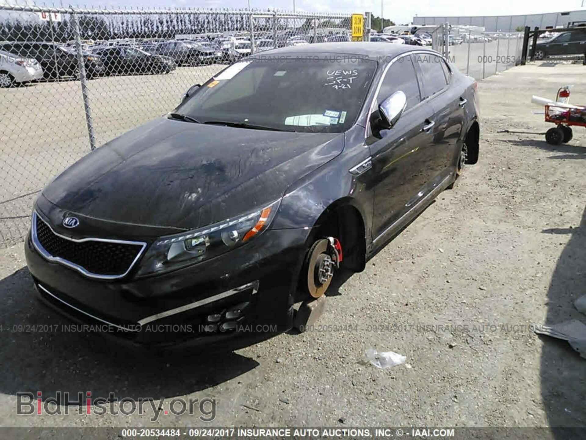 2014 Kia Optima - VIN: 5XXGR4A61EG280080 - Photo 2