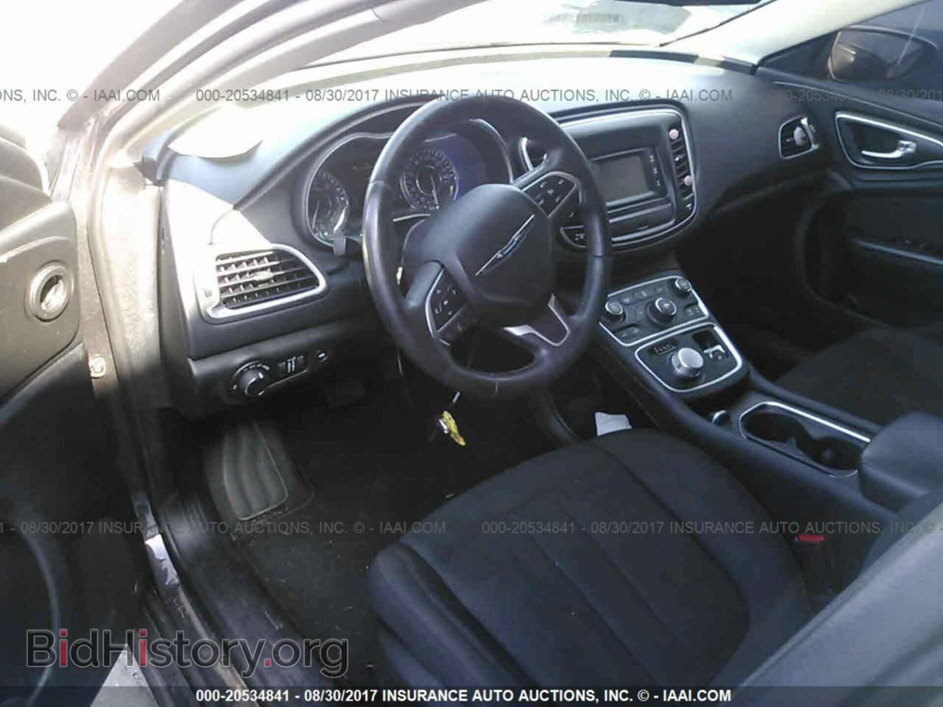 2015 Chrysler 200 - VIN: 1C3CCCAB4FN607718 - Photo 5