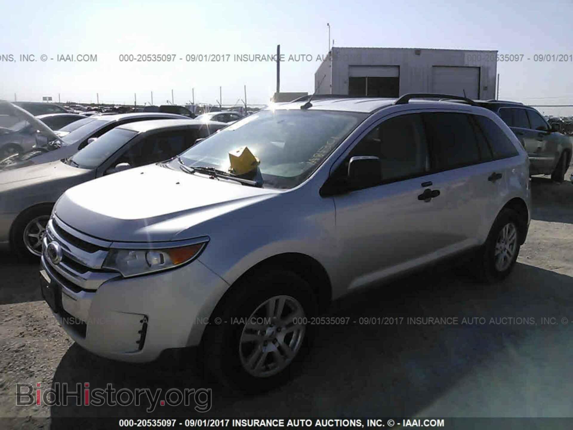 2011 Ford Edge - VIN: 2FMDK3GC5BBA85301 - Фото 2