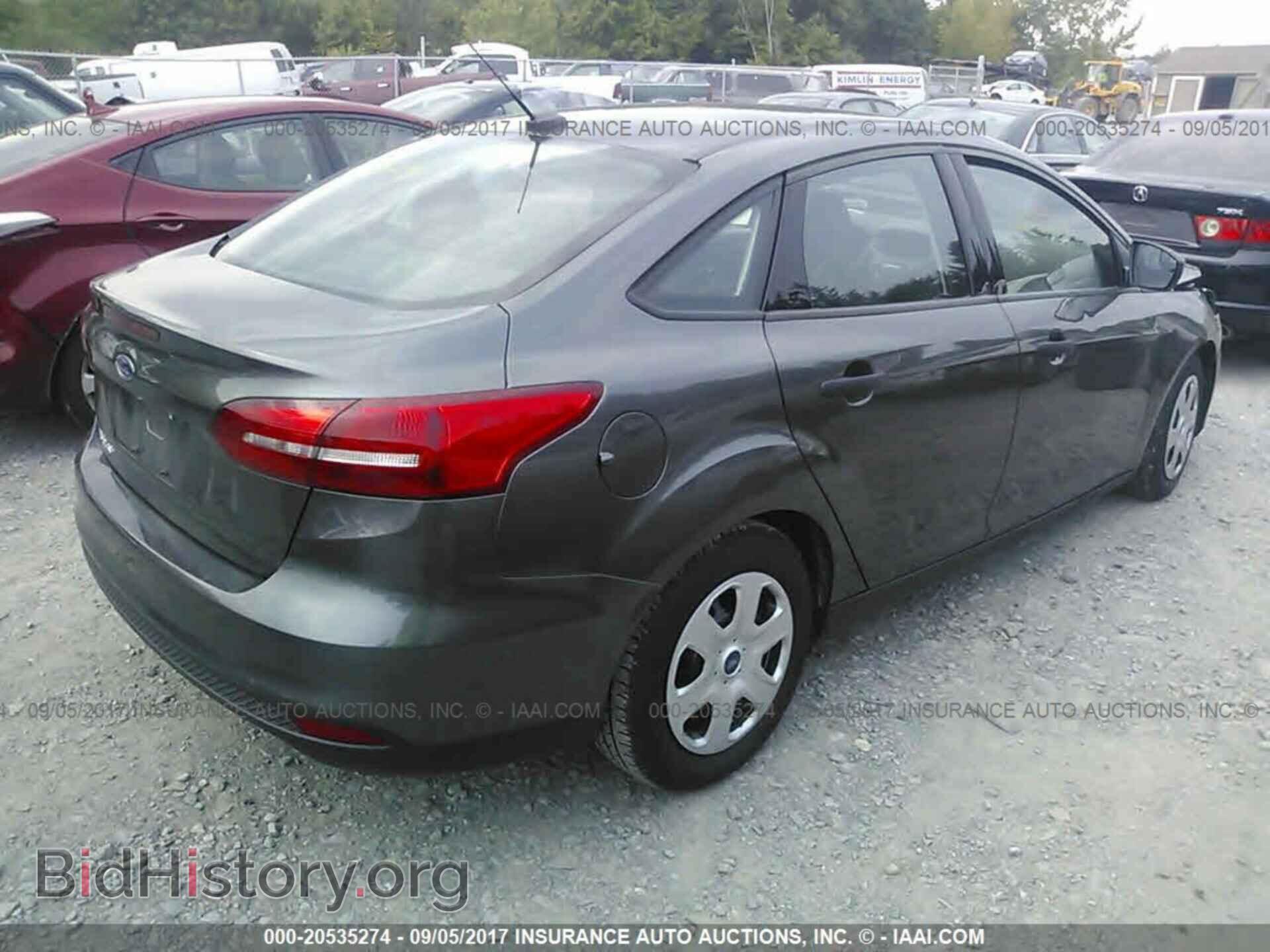 2016 Ford Focus - VIN: 1FADP3E20GL200738 - Фото 4