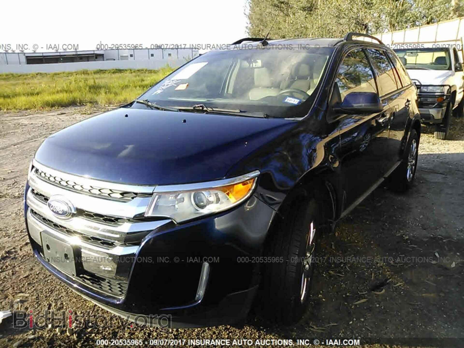 2011 Ford Edge - VIN: 2FMDK3JC7BBB25578 - Photo 2