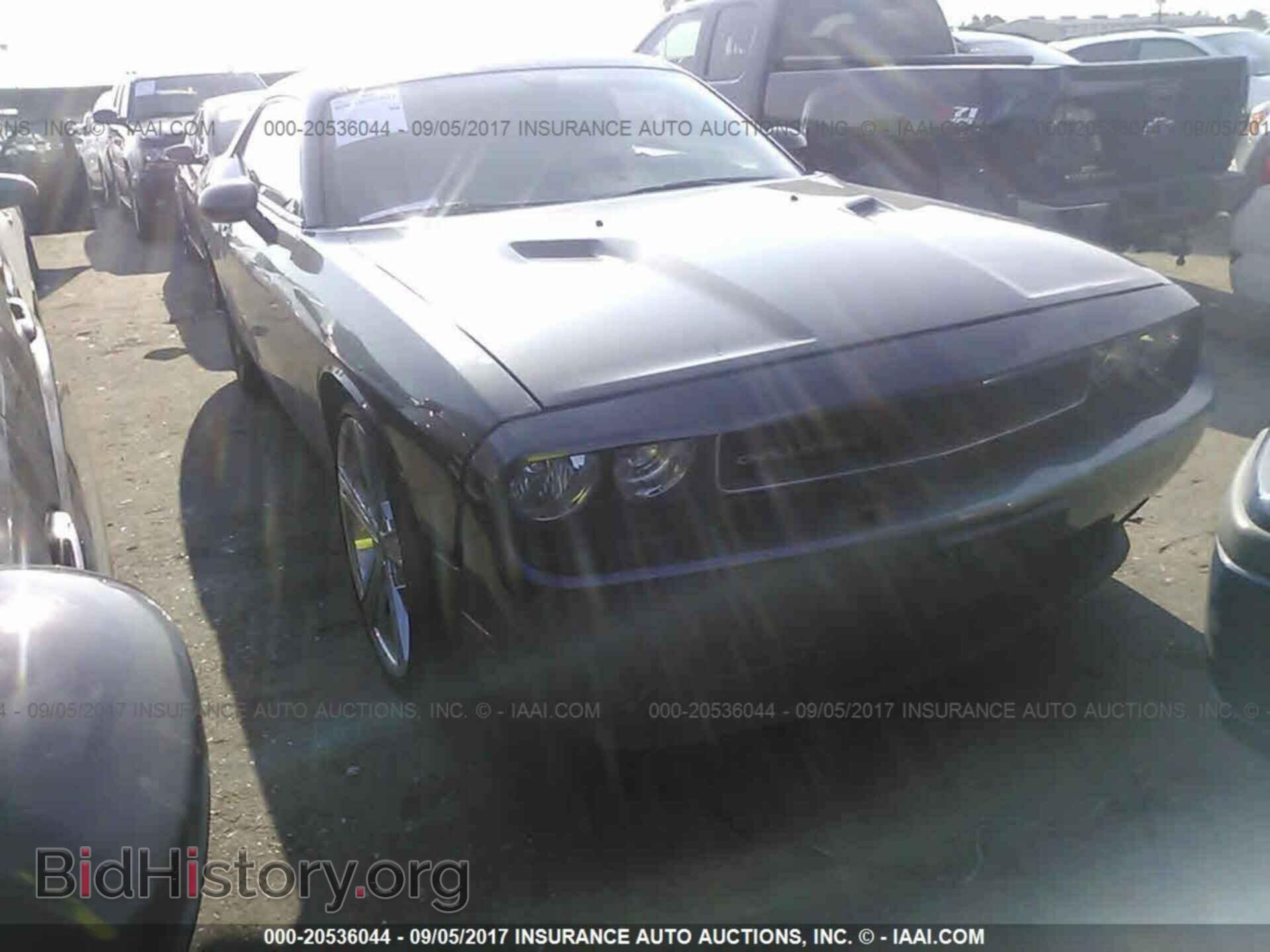 Photo 2C3CDYAG3DH607561 - Dodge Challenger 2013