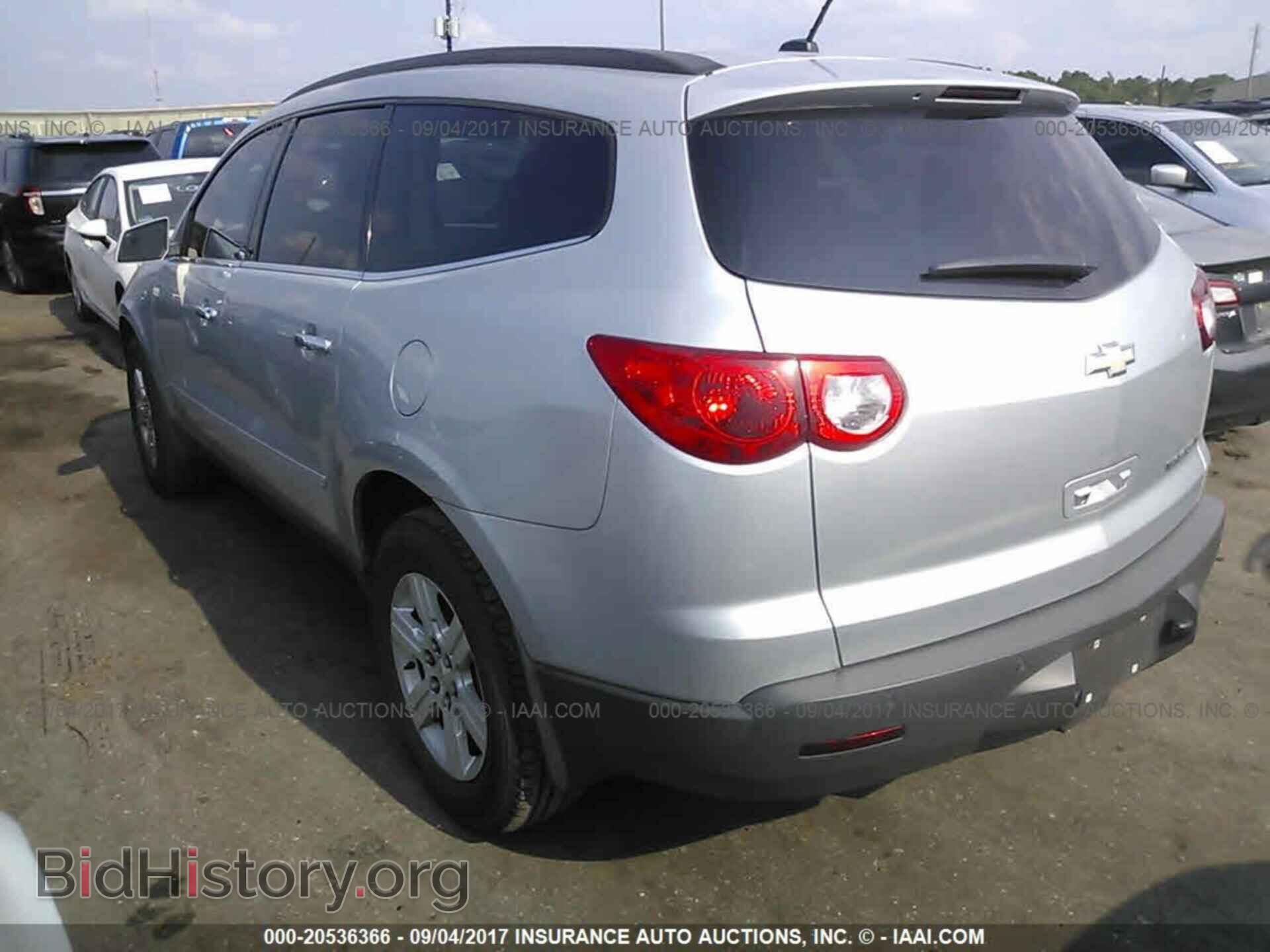 2012 Chevrolet Traverse - VIN: 1GNKRJED4CJ287025 - Фото 3