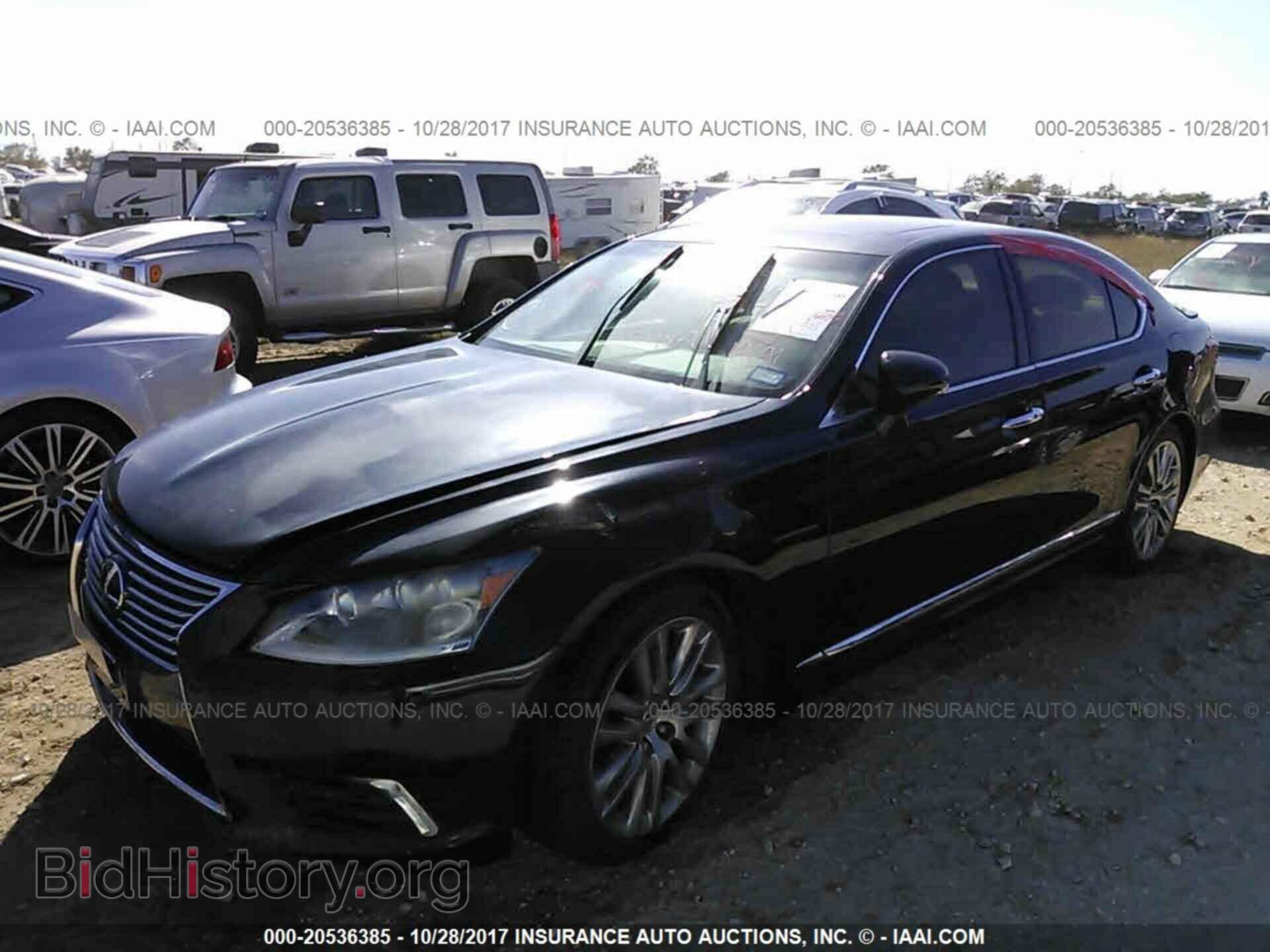2013 Lexus Ls - VIN: JTHBL5EF0D5116509 - Photo 2