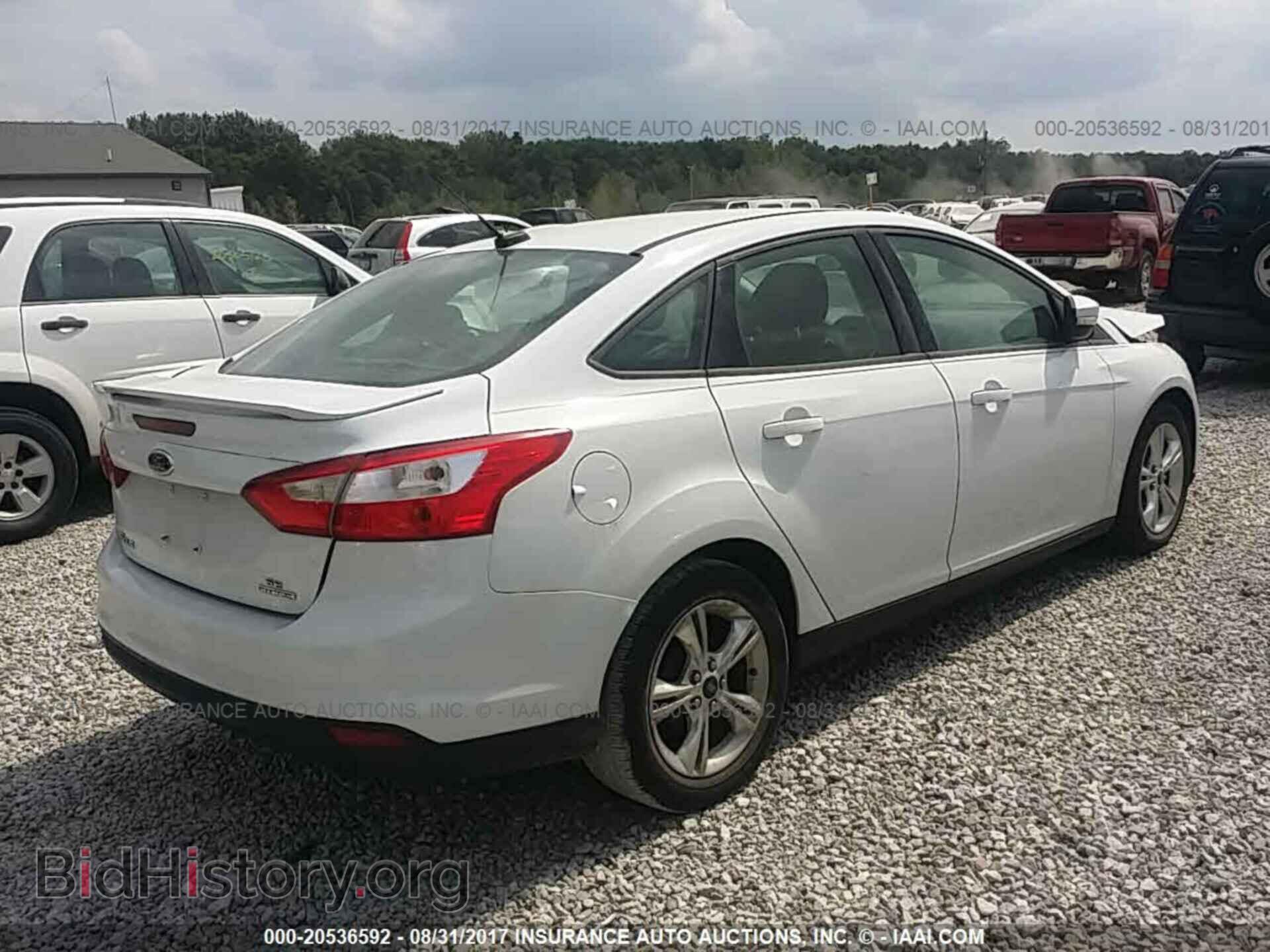 2013 Ford Focus - VIN: 1FADP3F26DL159249 - Photo 4