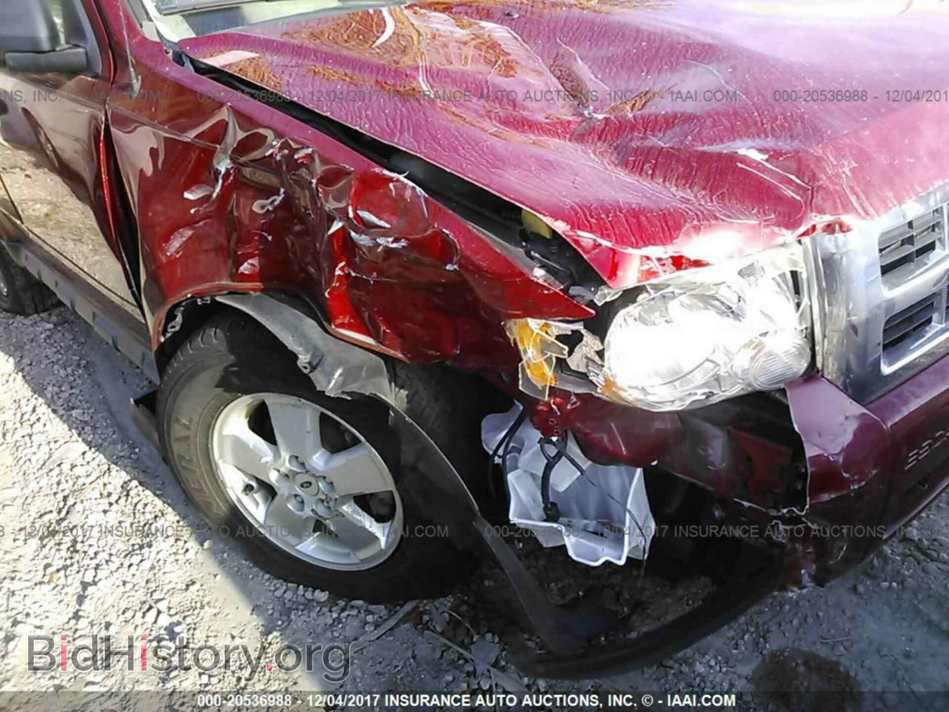 2011 Ford Escape - VIN: 1FMCU0D71BKA42012 - Фото 6